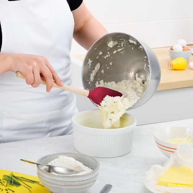 Wooden Handle Flex Core Spoonula - Cayenne by Homeportonline