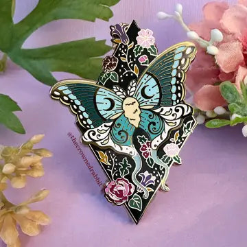 Enamel Pin: The Crowned Rabbit