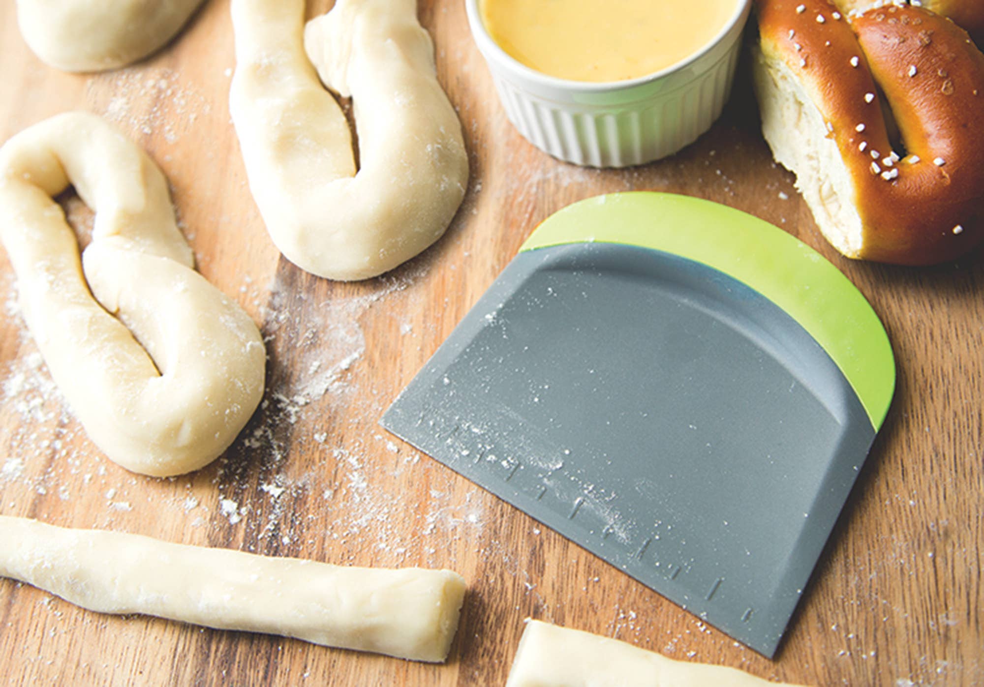 Fox Run 3-In-1 Bowl Scraper, Cutter, Green, 4.25" x 4.75" by Kiss the Cook