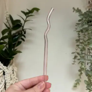 Wavy Glass Straw 7.8 in.