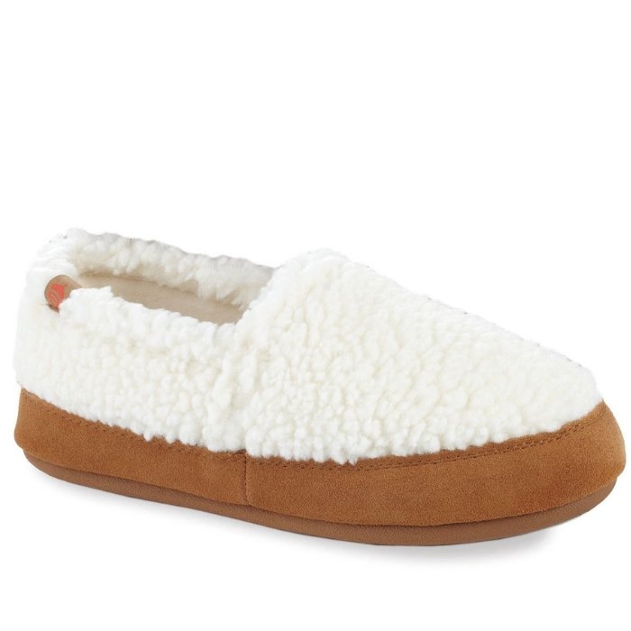 acorn-womens-moc-slippers-buff-popcorn