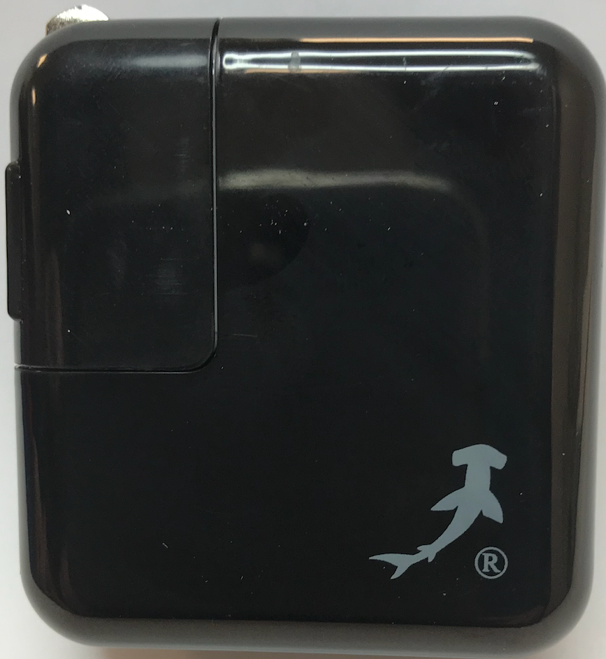 Hammerhead 2 Port USB Charger (12W) by Small Dog Electronics