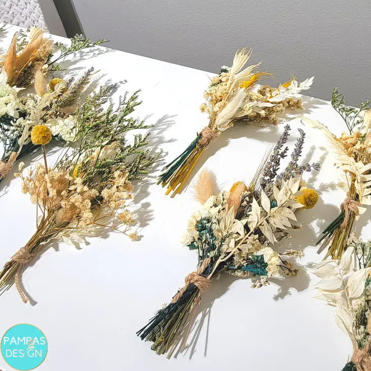 Mini Dried Flower Bouquet - 6 Color Schemes Available (vase not included)