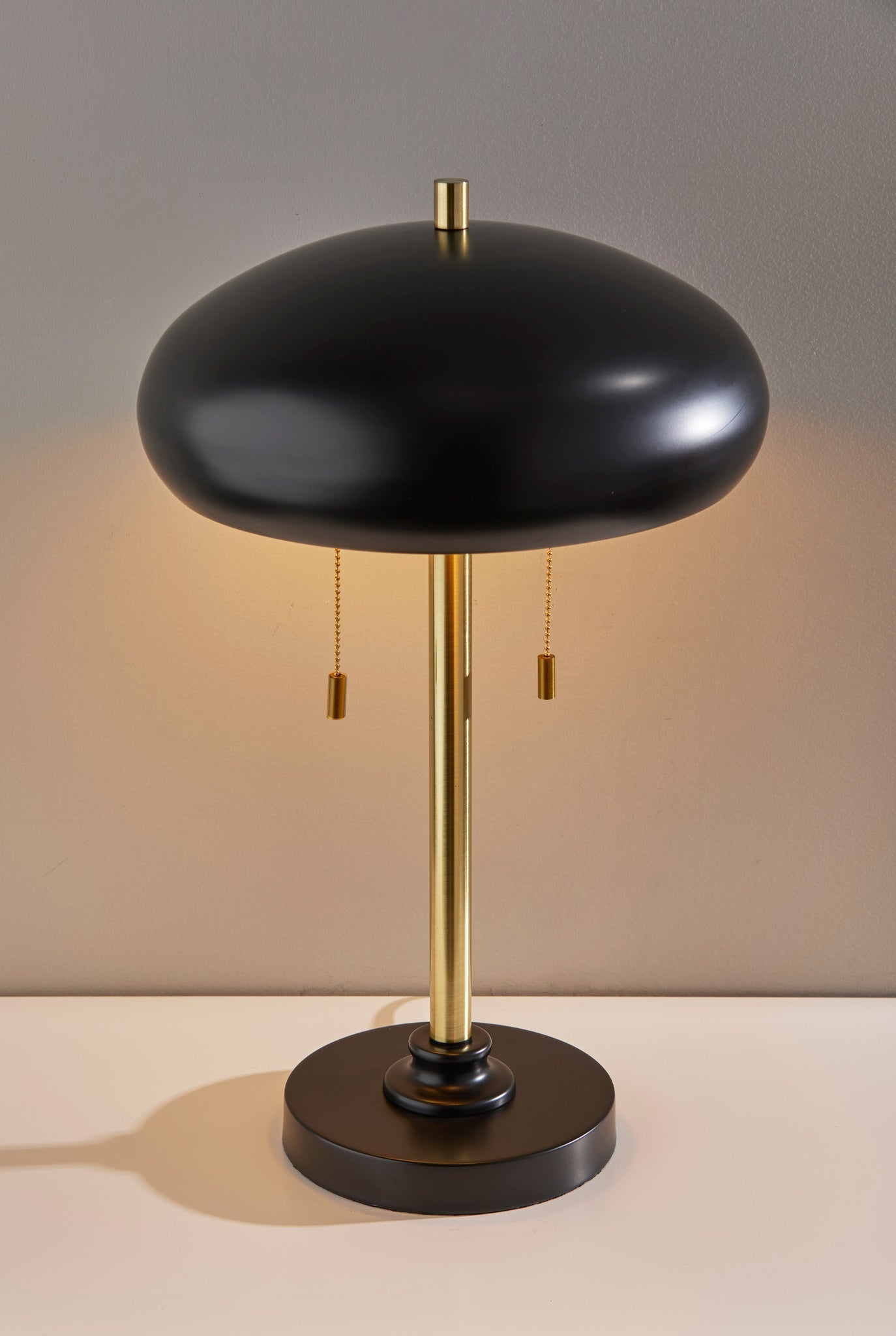 Cap Table Lamp by Homeportonline