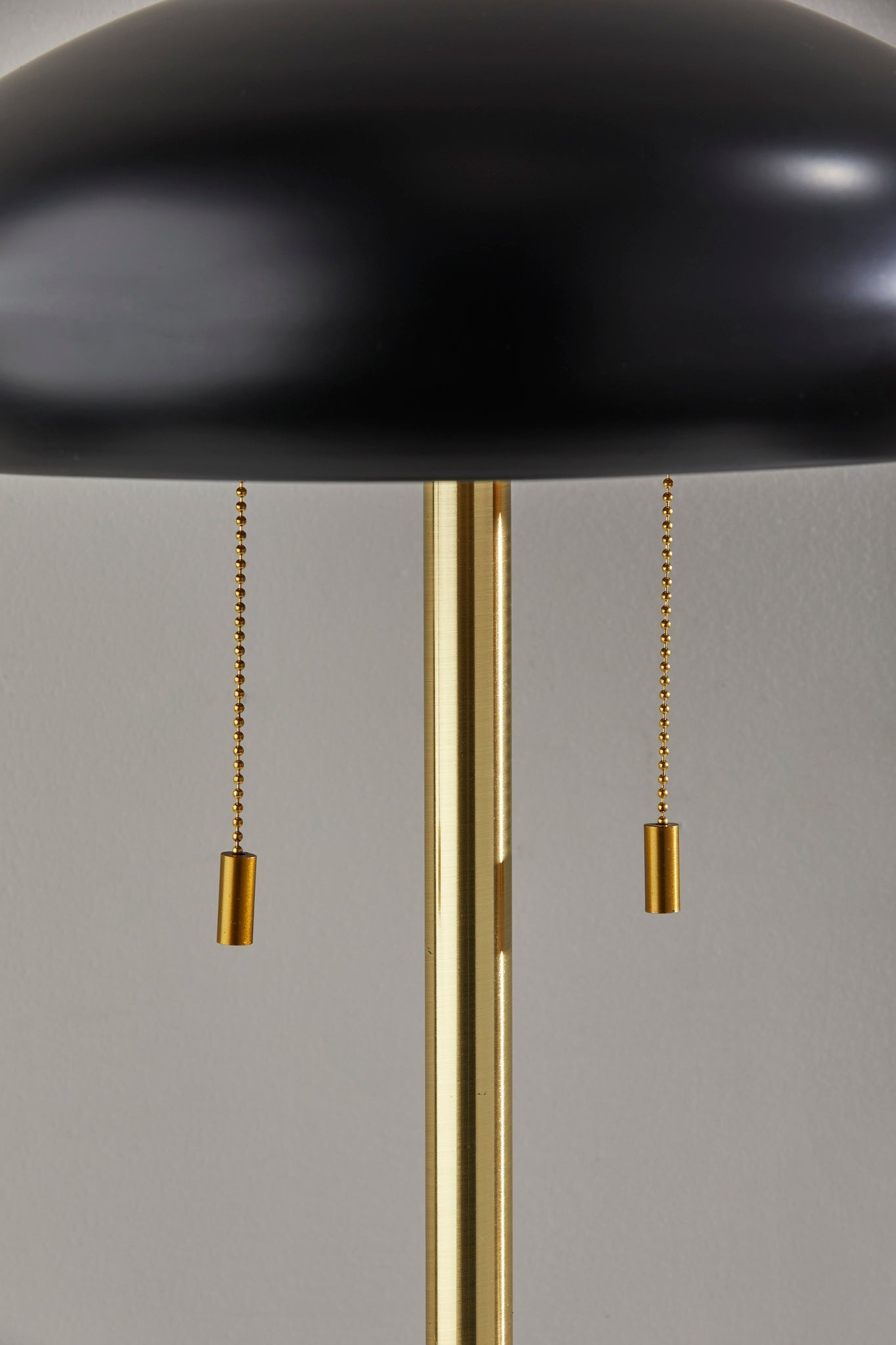 Cap Table Lamp by Homeportonline