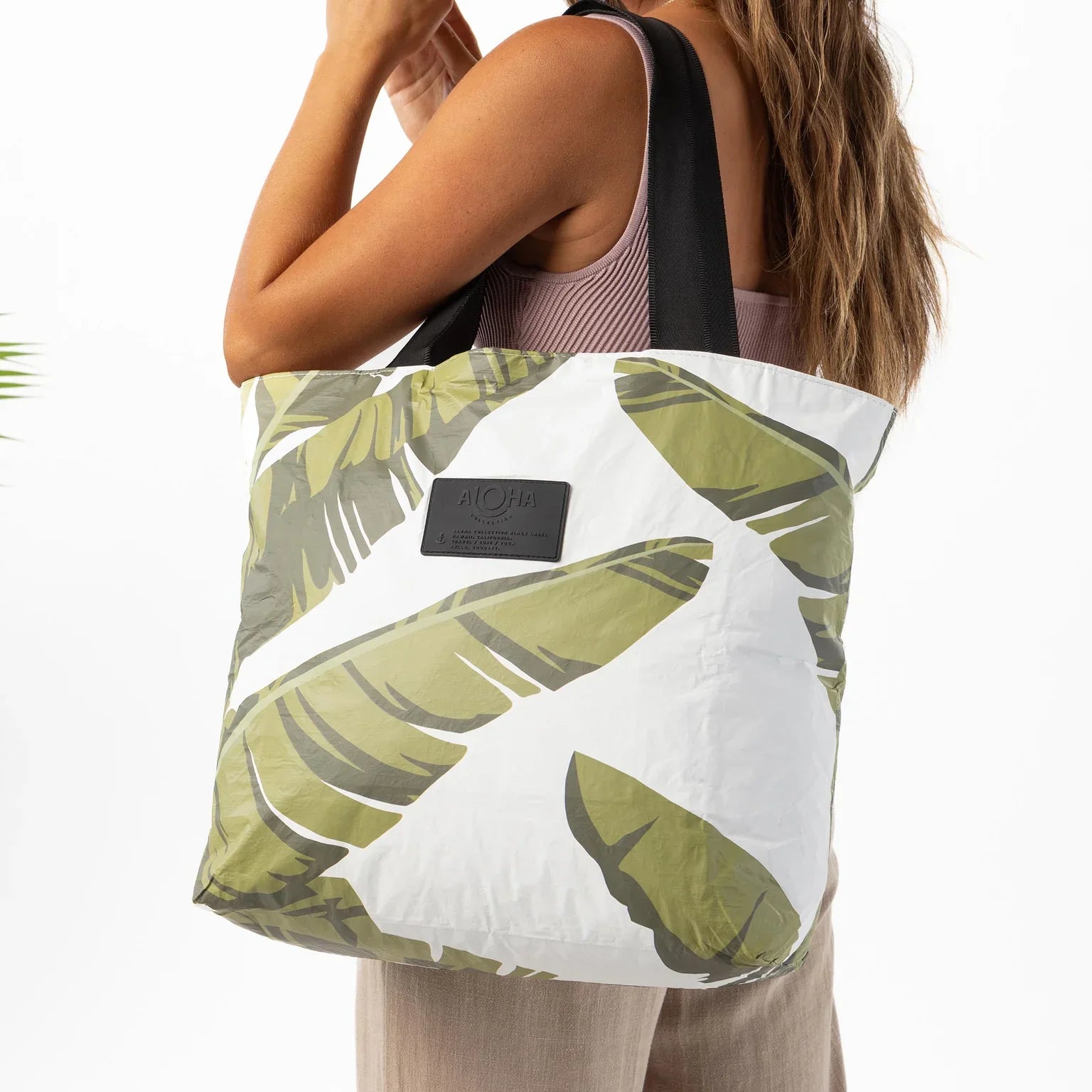 Aloha Collection Luau Day Tripper - Luau by Harbour Thread