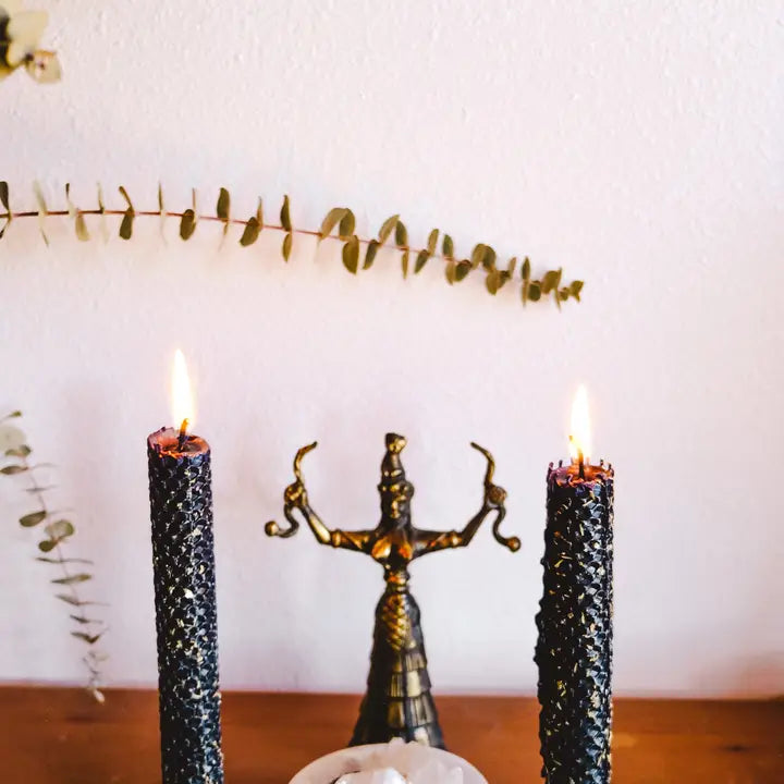 Honeycomb Beeswax Crystal Ritual Candle