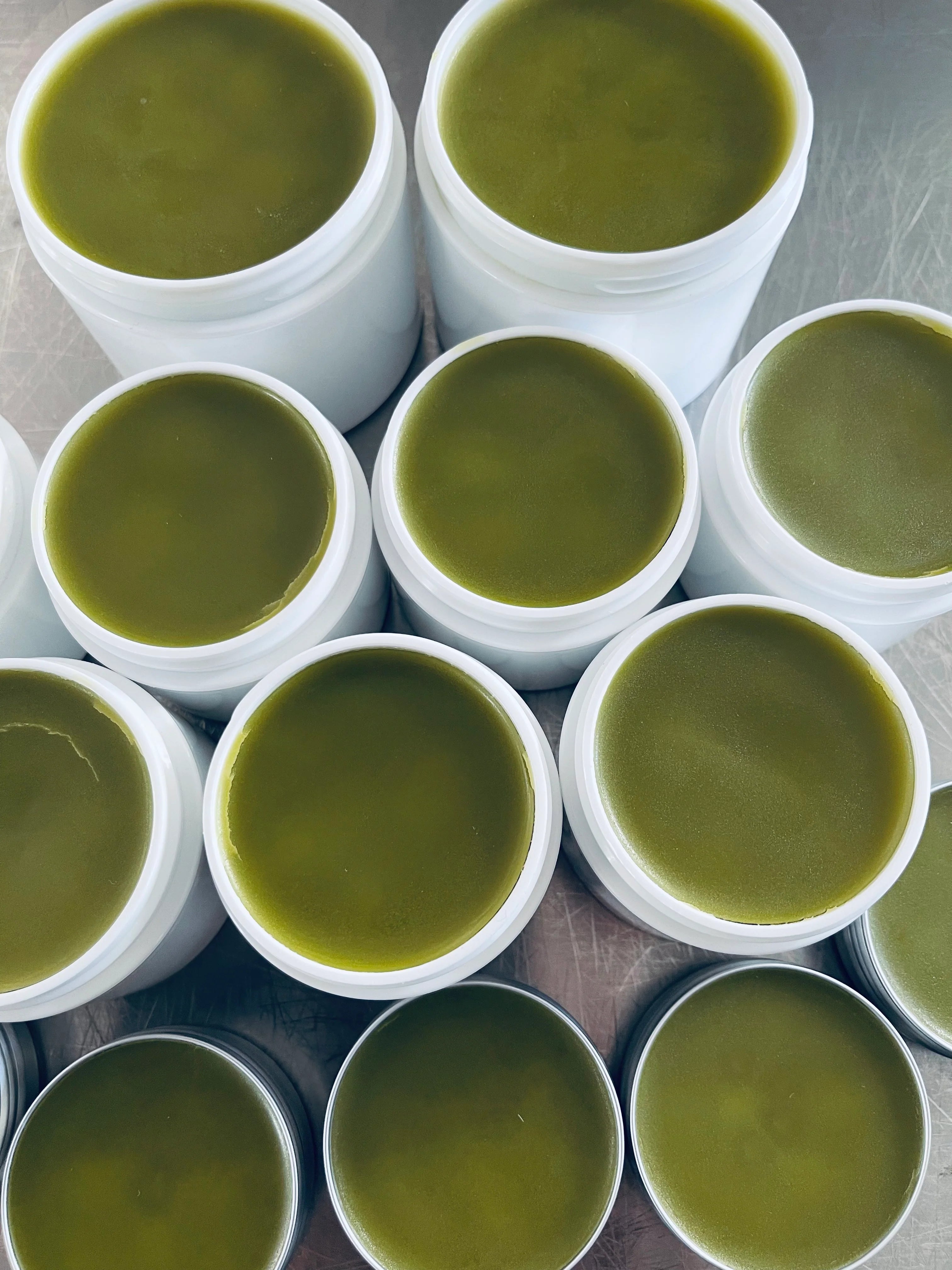 Knitboneset Salve by Vermont Pure Herbs