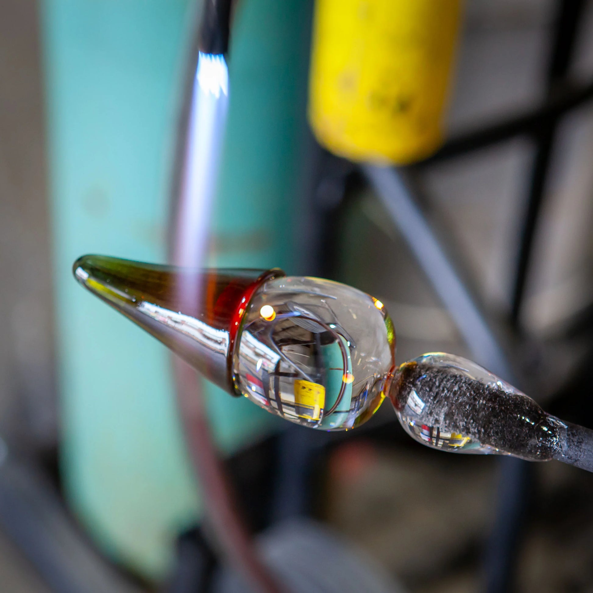 Tomte Gnome - Cheer (Red) by AO Glass