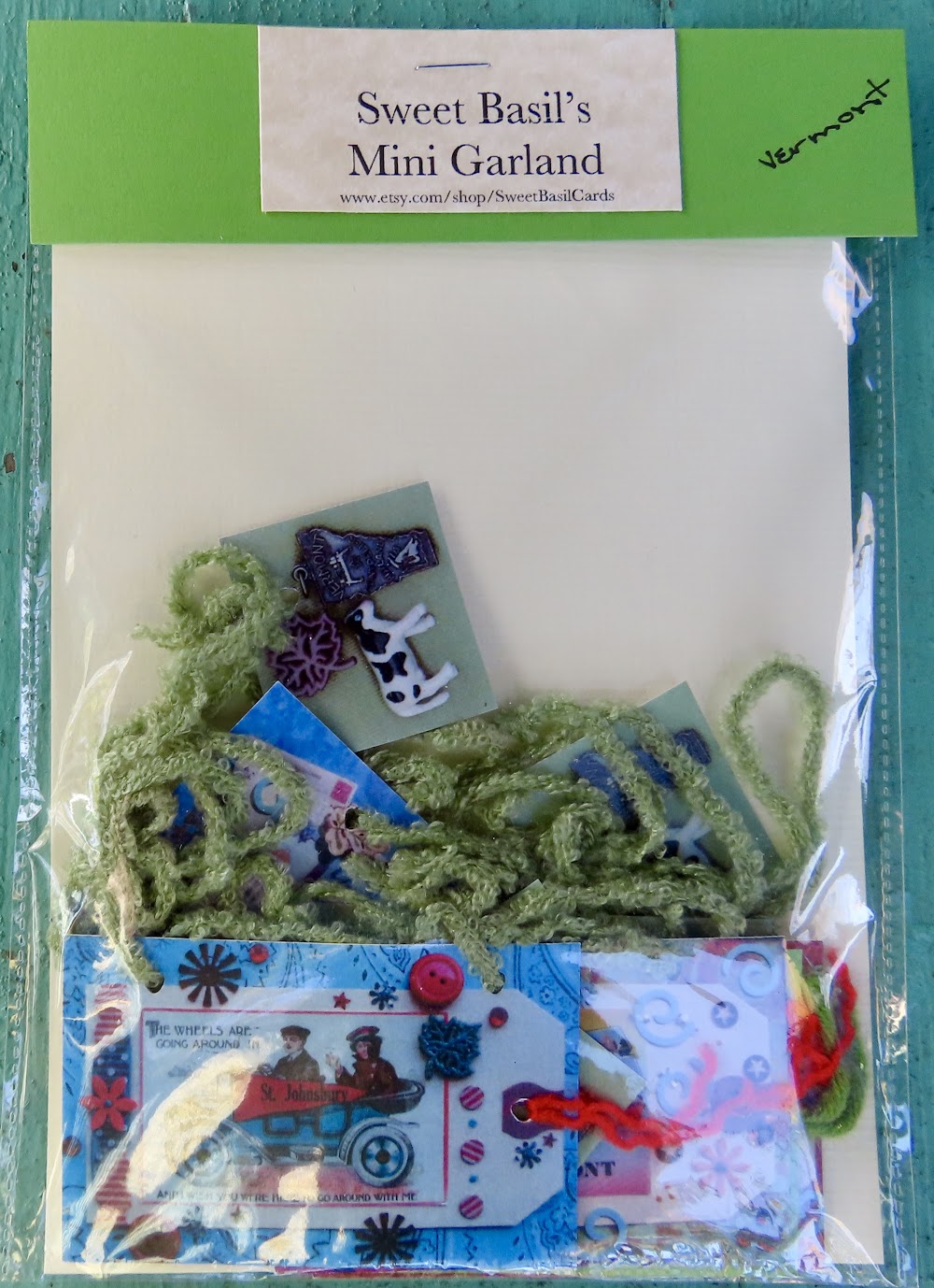 Mini Garlands, 2" x 3" - Vermont by Sweet Basil Cards