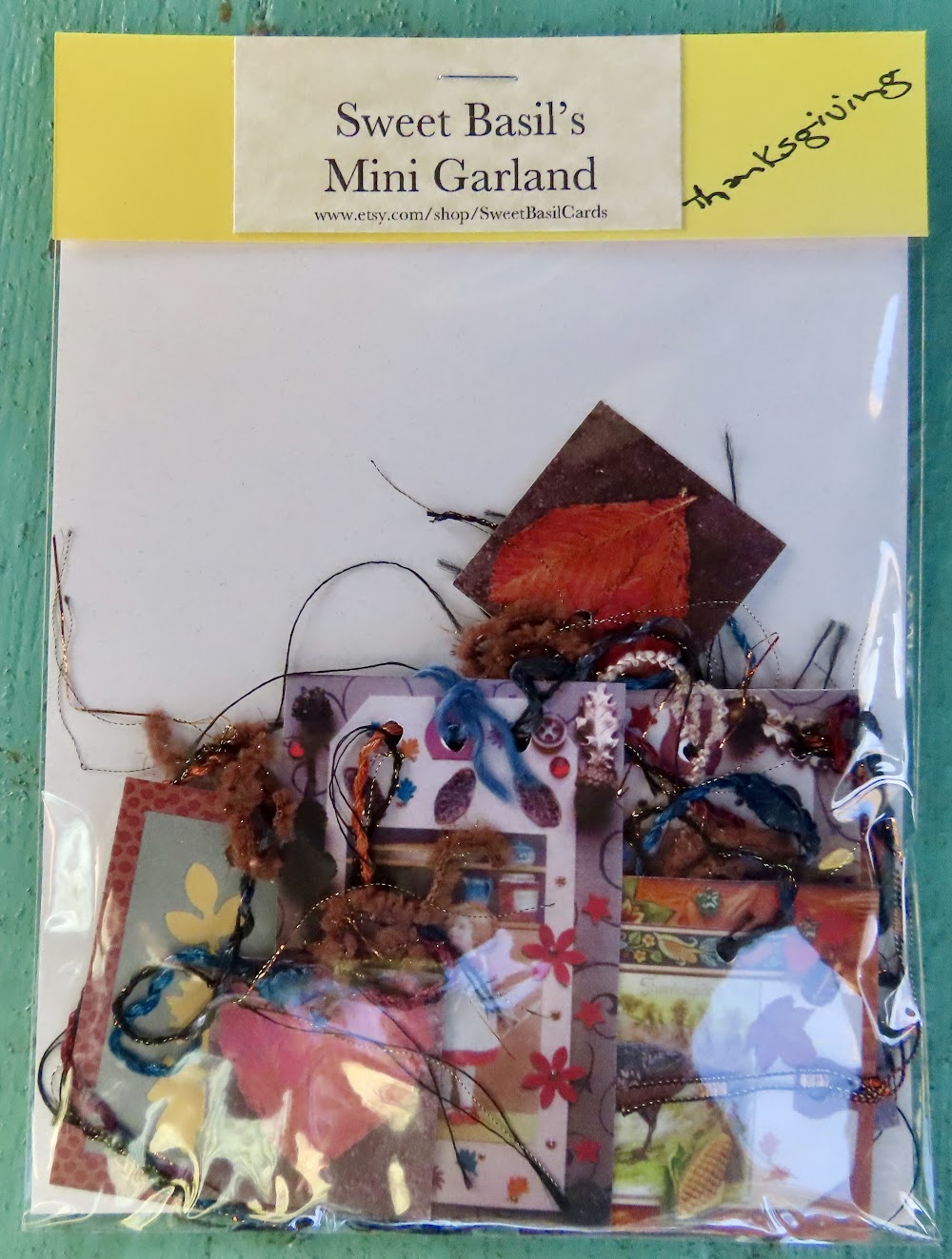 Mini Garlands, 2" x 3" - Thanksgiving by Sweet Basil Cards