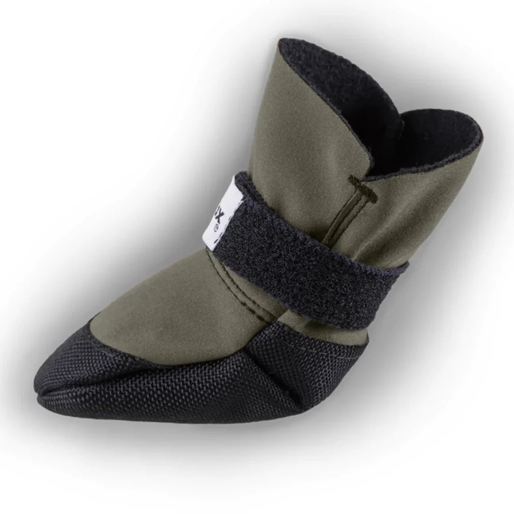 SaltSox Winter Dog Boots by Houndstooth