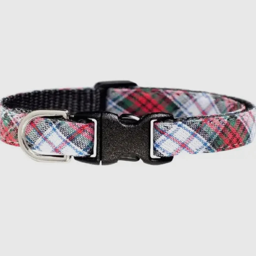 Sweet Pickles Holiday Cat Collar and Bell by Houndstooth