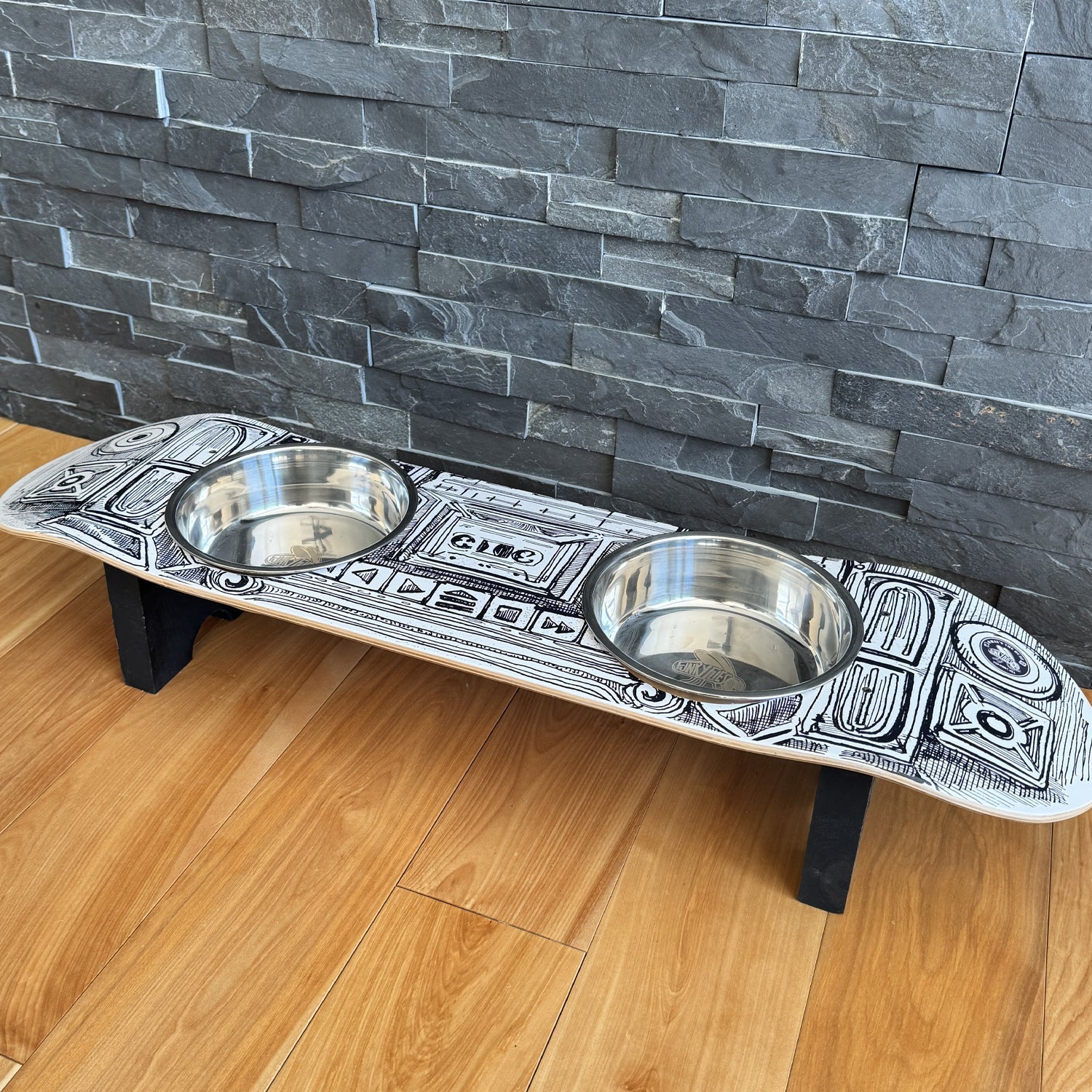 BoomBox - Elevated Skateboard Dog Feeding Stand with 2 Bowls