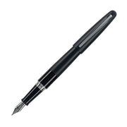 Pilot Metropolitan Fountain Pen  Black Gloss Barrel  Medium Nib  Black Ink