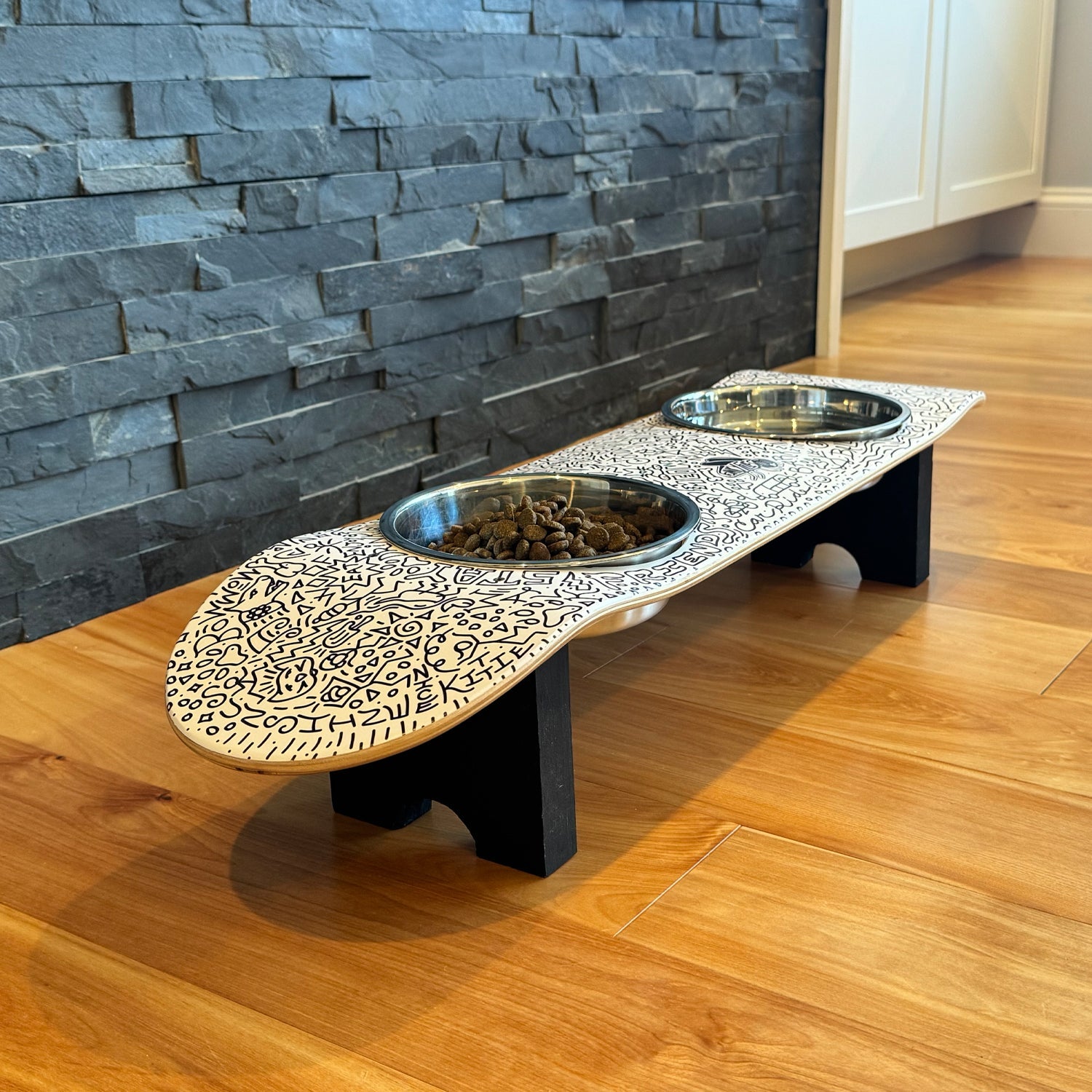 Doodles - Elevated Skateboard Dog Feeding Stand with 2 Bowls