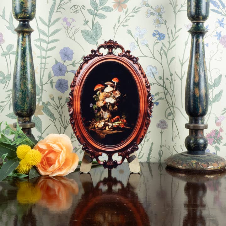 Mushroom Art- Stand Included