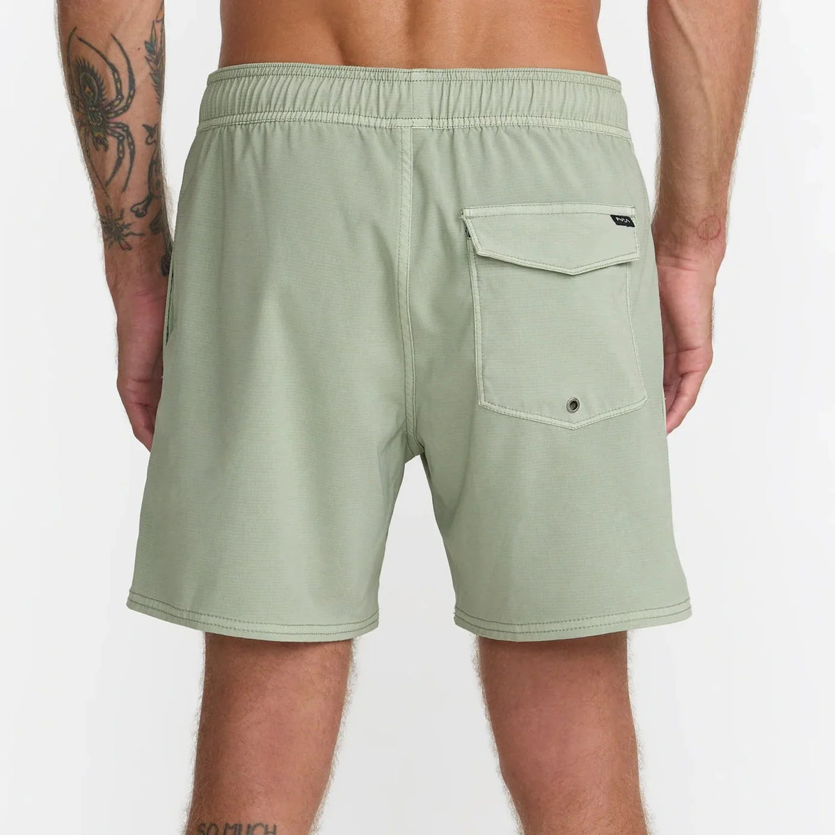 RVCA VA Pigment Elastic 16" Volley Short