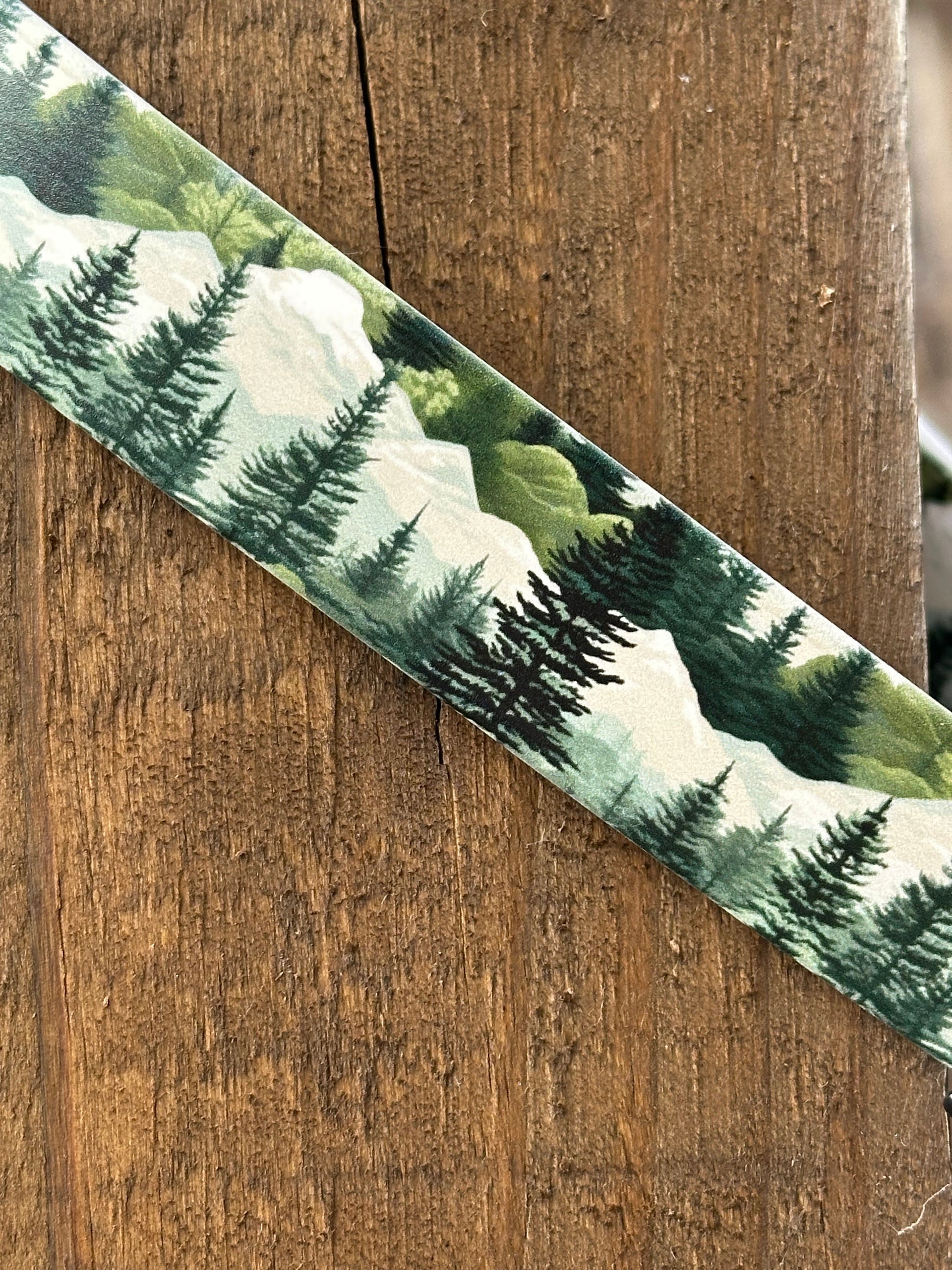 VT Life Sport Collar by Waggle Woof and Wander