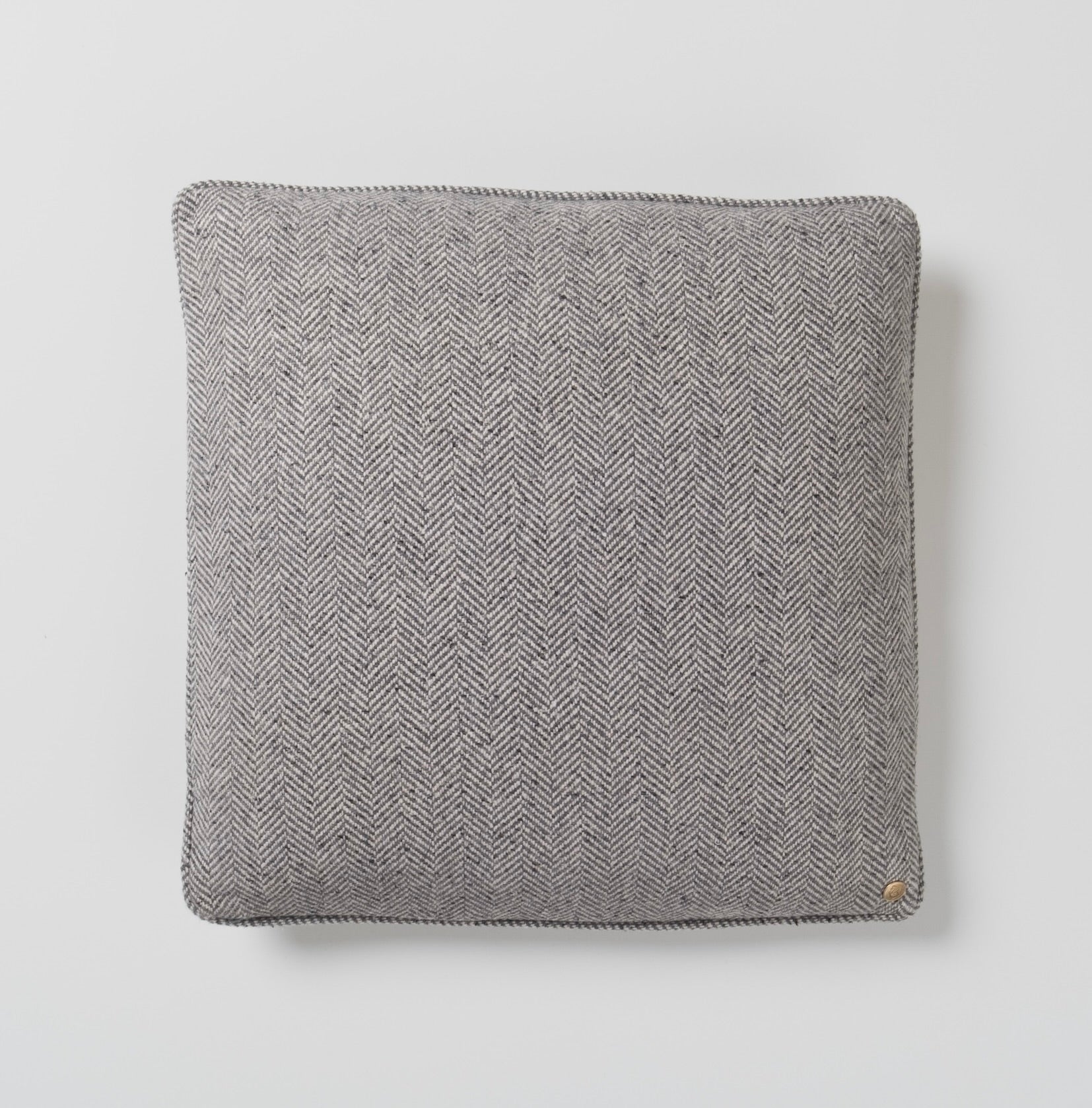 Couture Pillow 22"x22"
