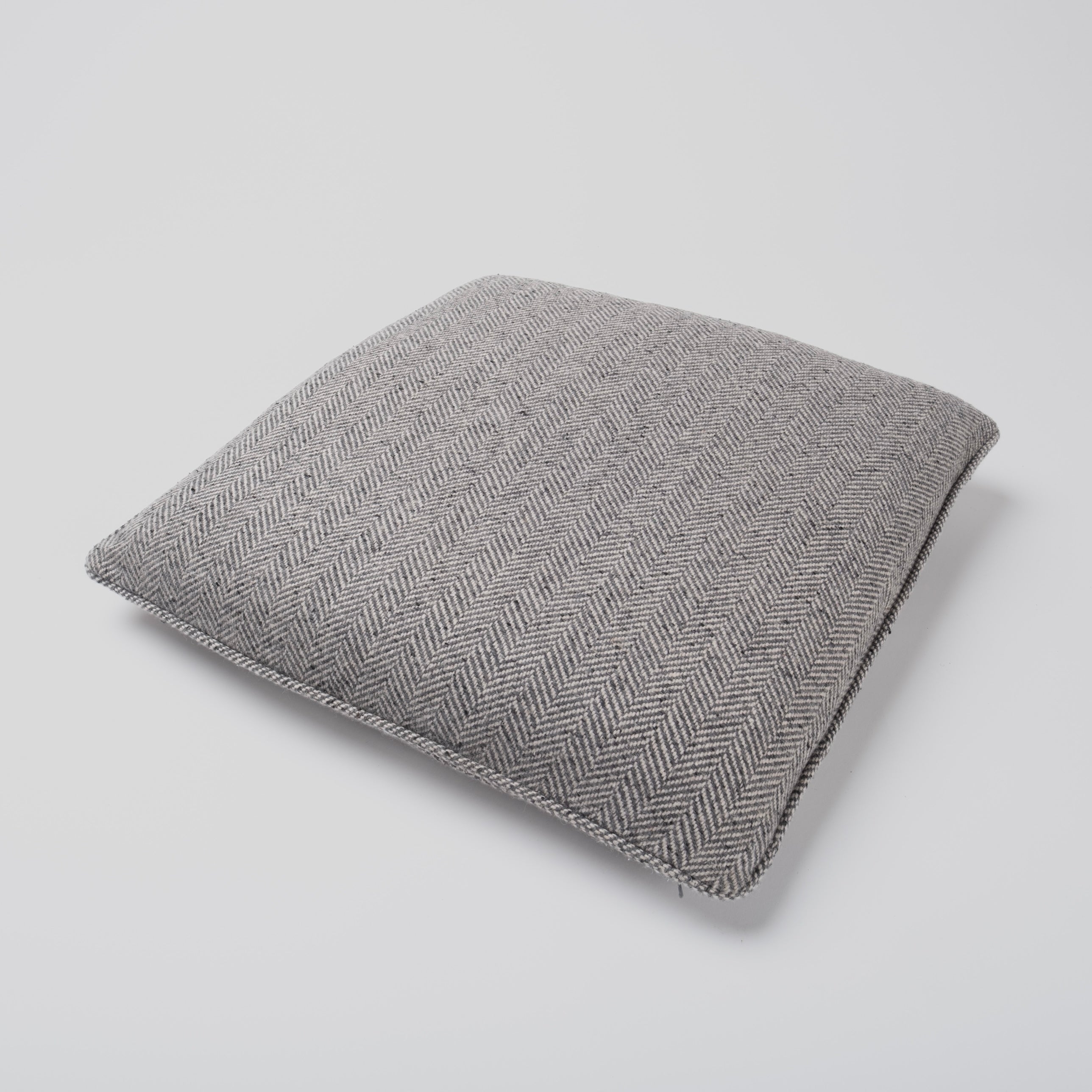 Couture Pillow 22"x22"