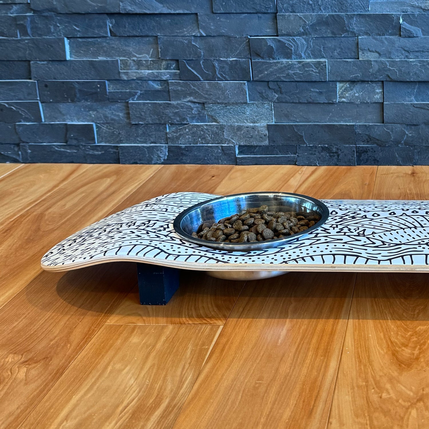 Doodlescape Cat SkateBowls - Elevated Cat Bowl