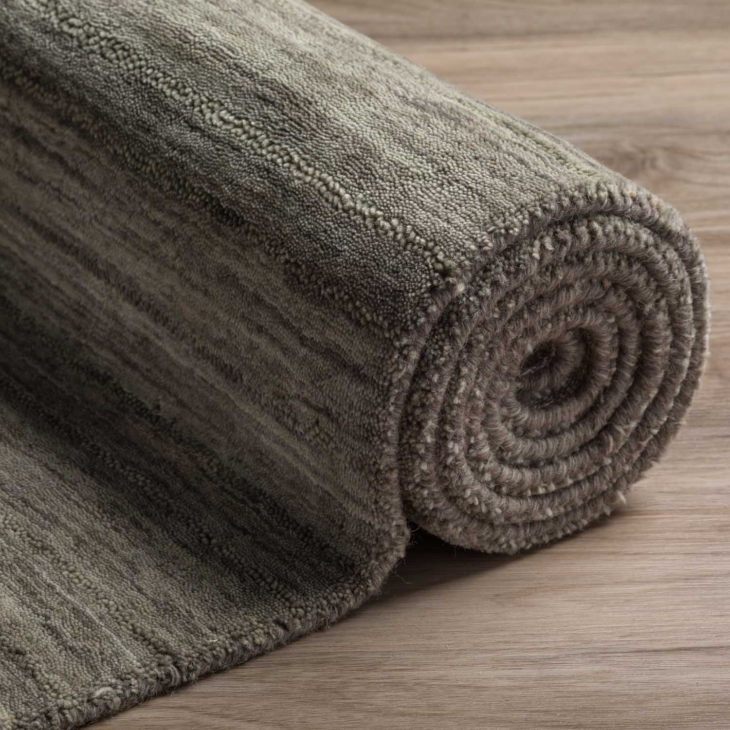 Rafia Rug Charcoal 5' X 7'6" by Homeportonline