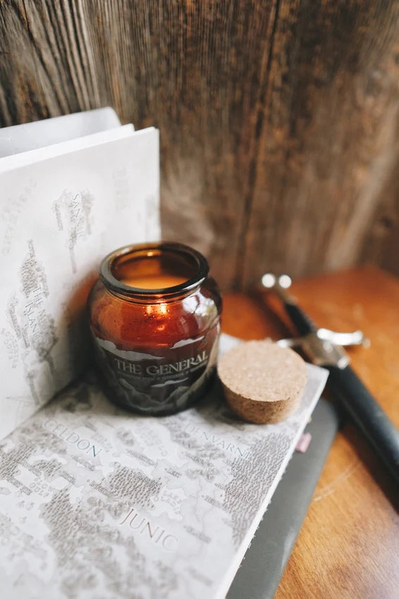 8oz Apothecary Organic Soy Wood Wick Candle