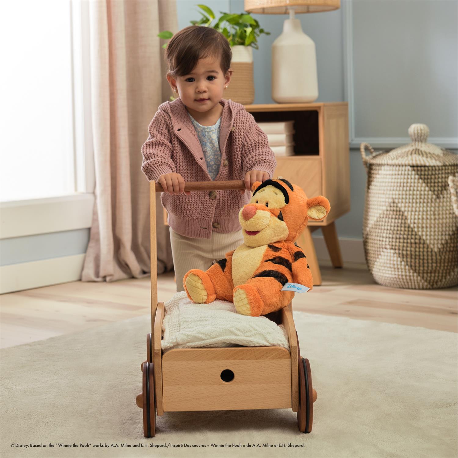 Plush Disney Oh So Snuggly Tigger by Homeportonline
