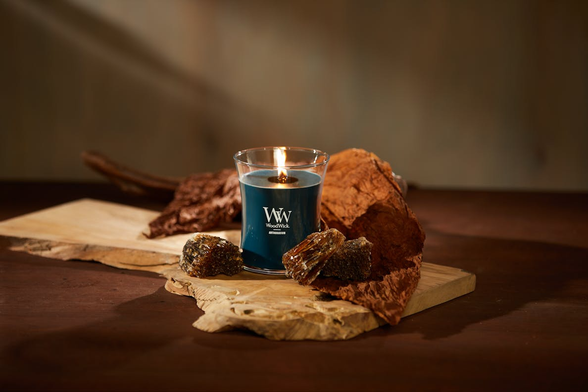 Woodwick - Medium - Gilded Sands by Homeportonline