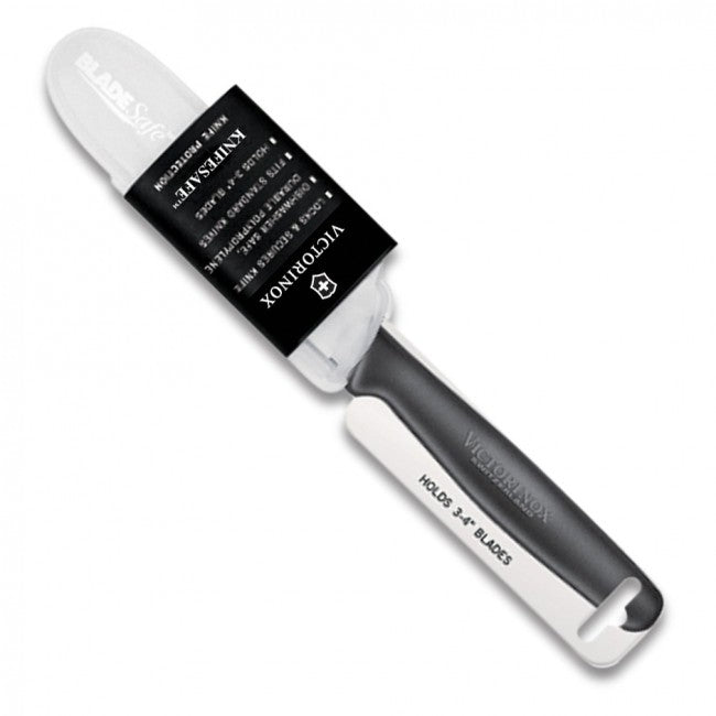 Blade Cover by Kiss the Cook