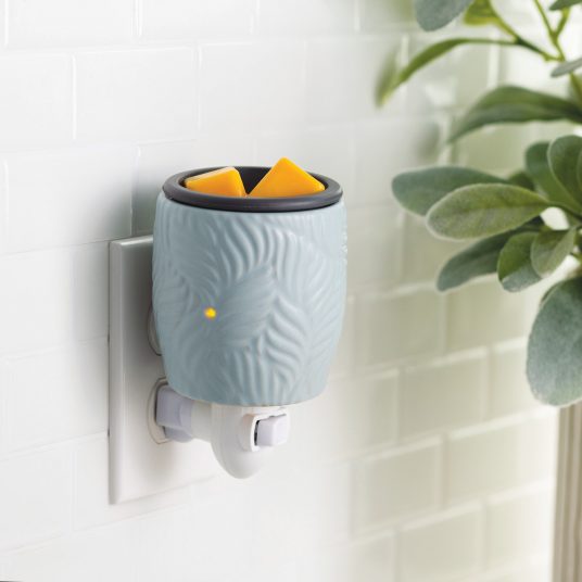Wax Warmer - Flip Dish Plug - Ocean Palm by Homeportonline