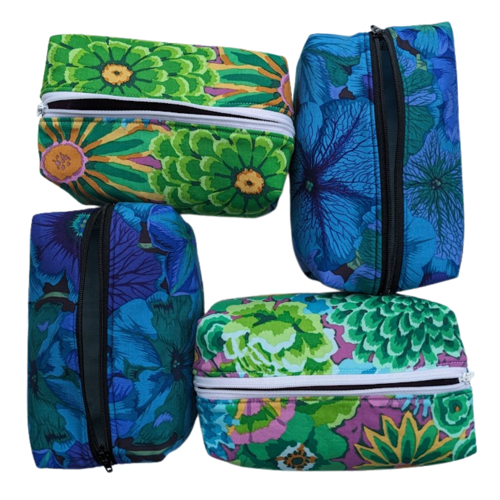 Petunias - Essentials Pouch