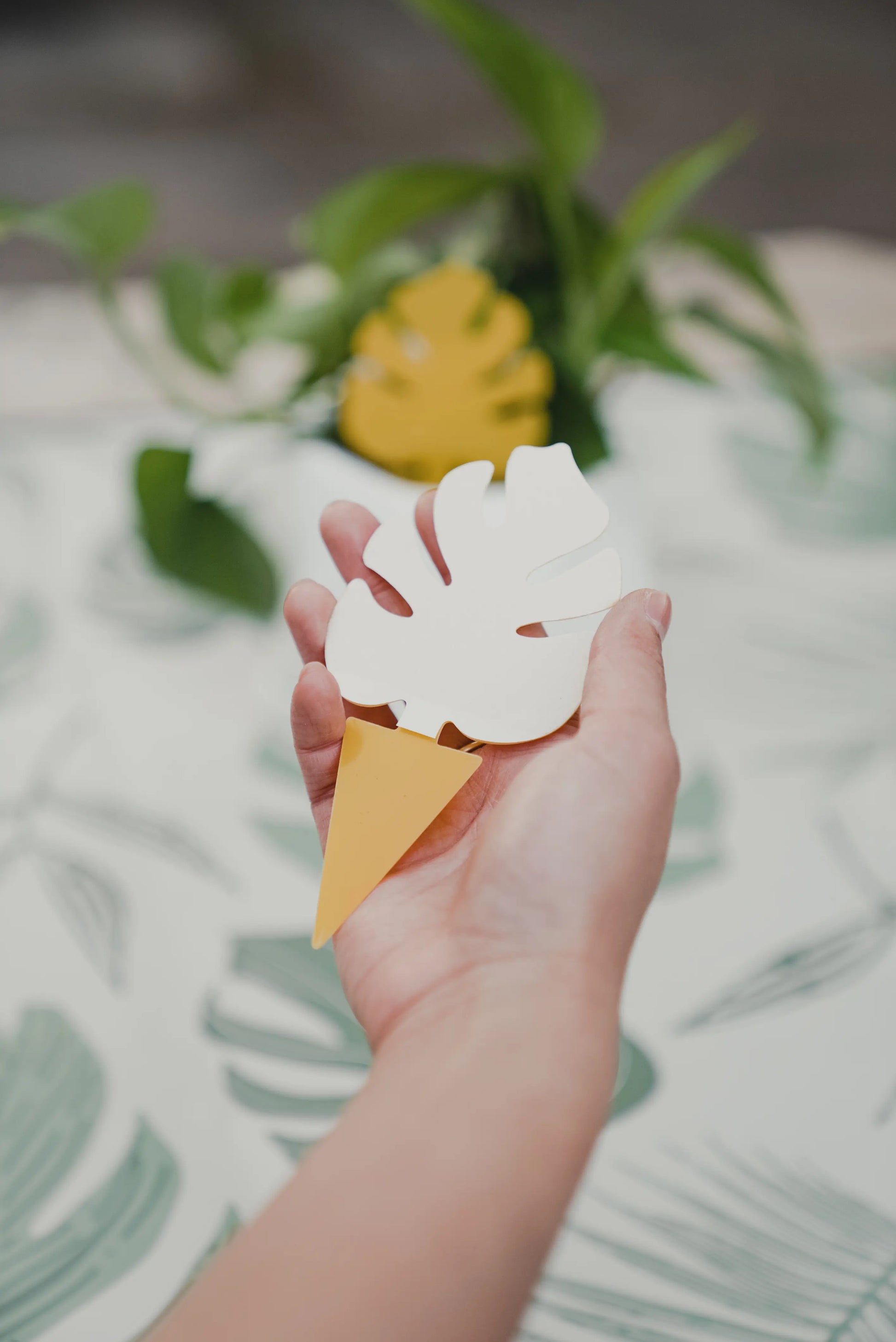 Monstera-Shaped Sticky Traps by Wild Lark