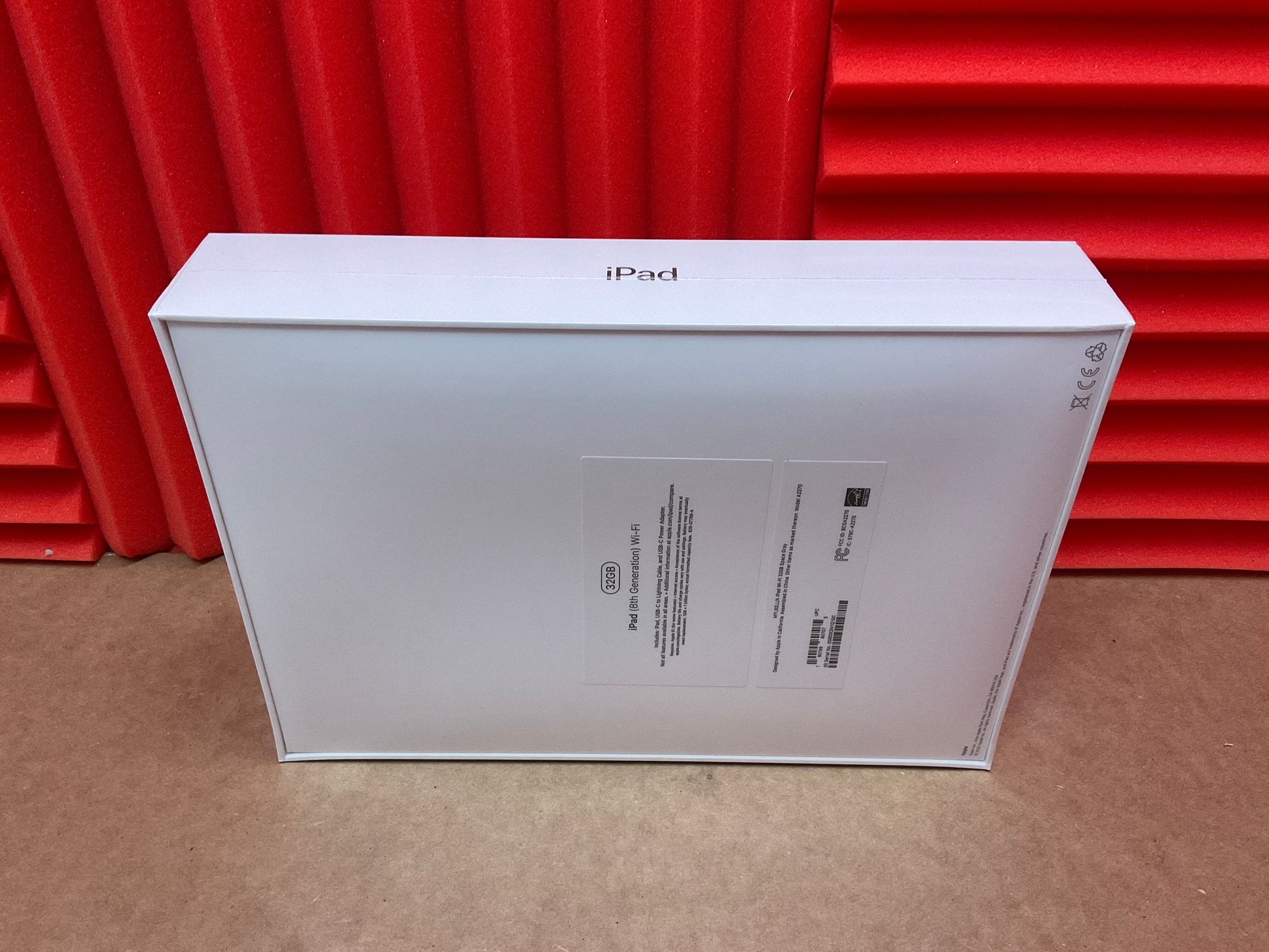♥ New, Factory Sealed - iPad 10.2" 8th Gen. 32GB Wi-Fi Only Space Gray MYL92LL/A by Small Dog Electronics