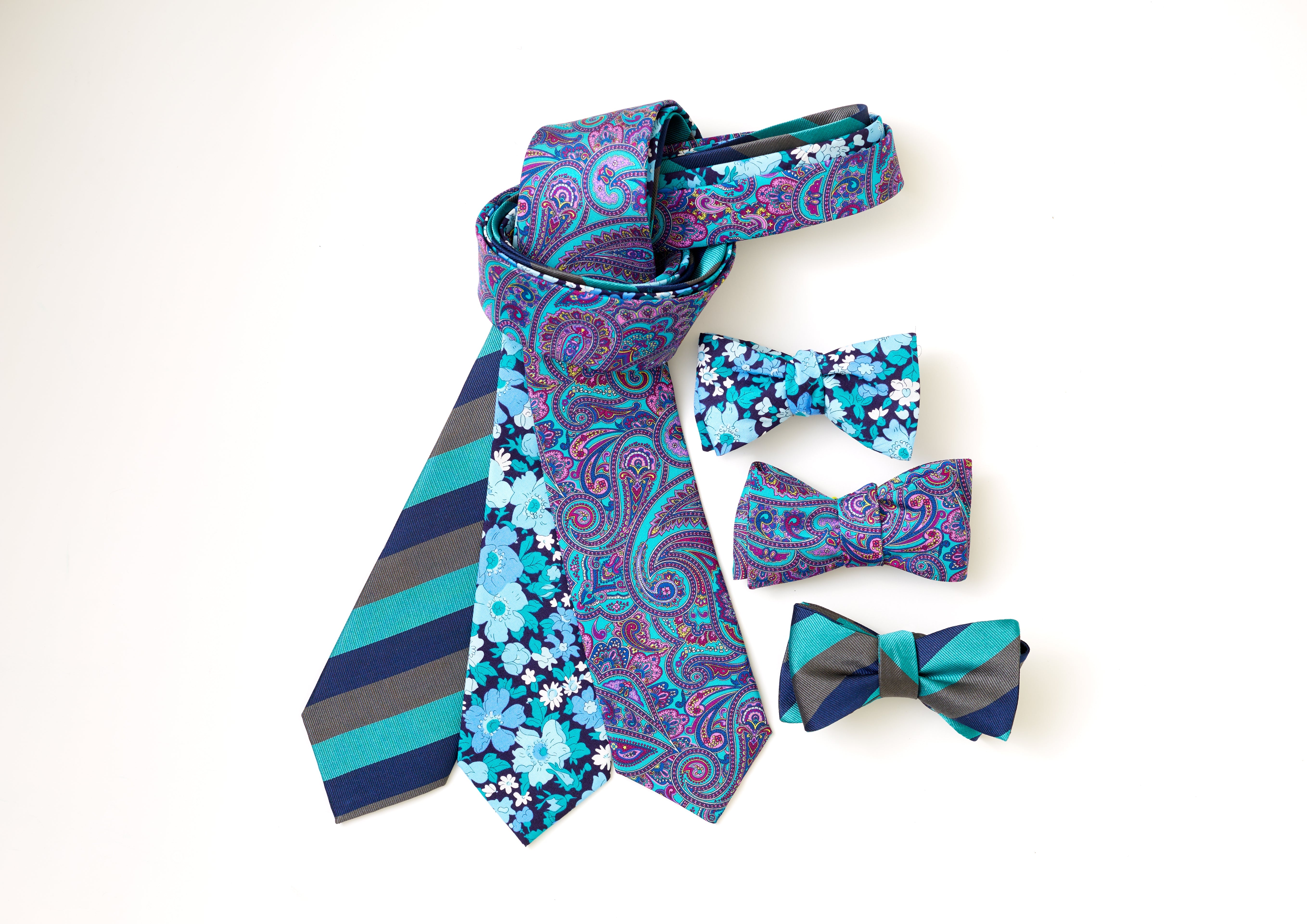 Turquoise Bay - bow ties