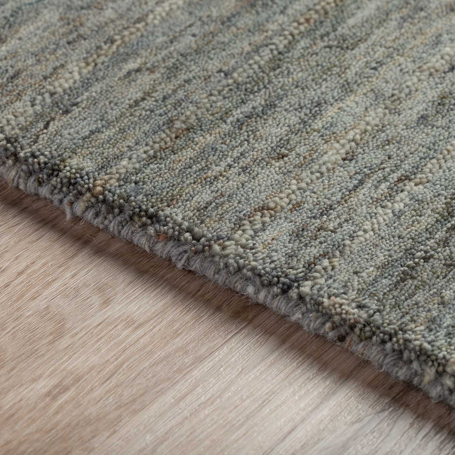 Reya Rug Carbon 5' X 7'6" by Homeportonline