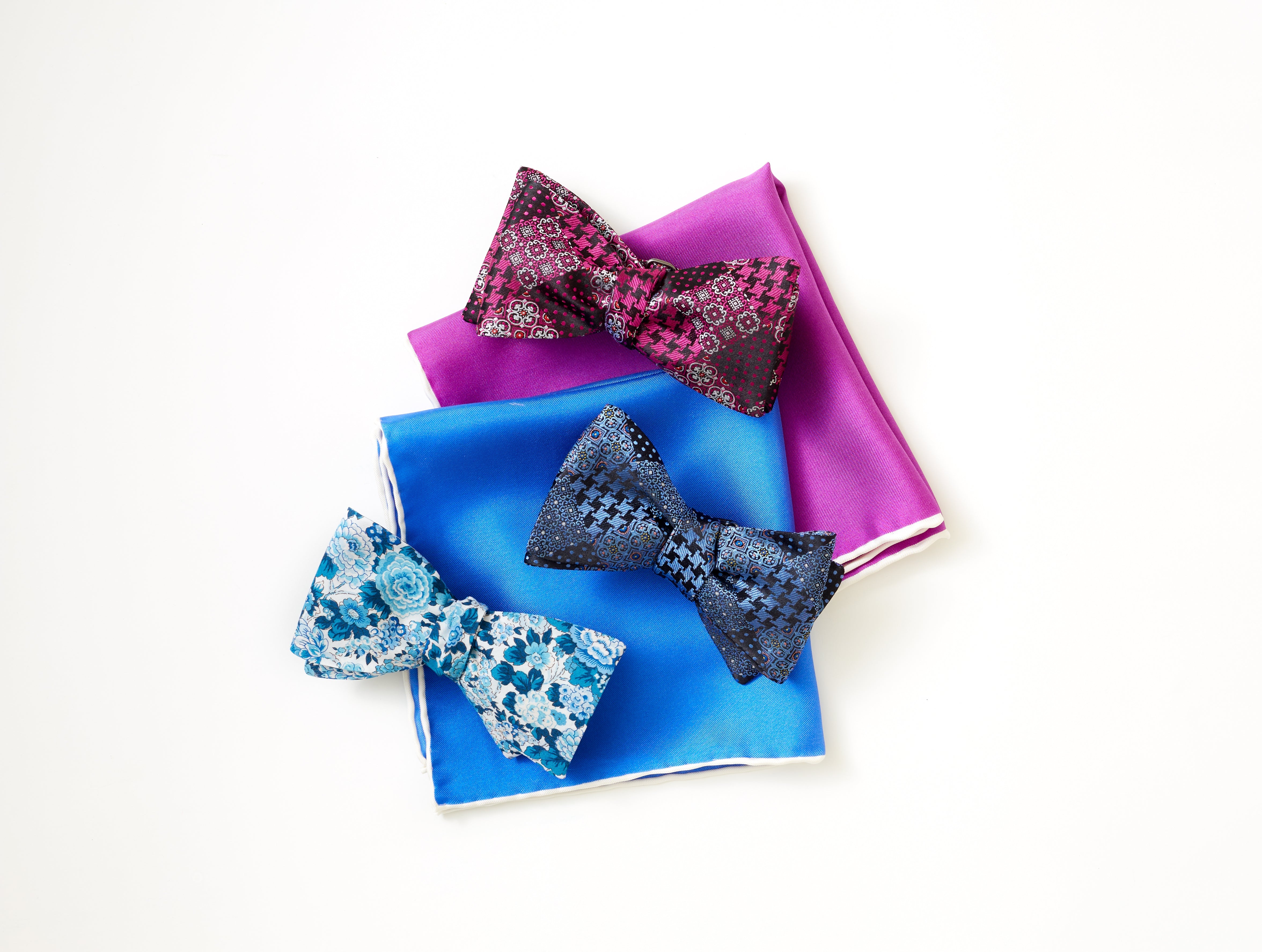 Ellis Square Pink - bow ties