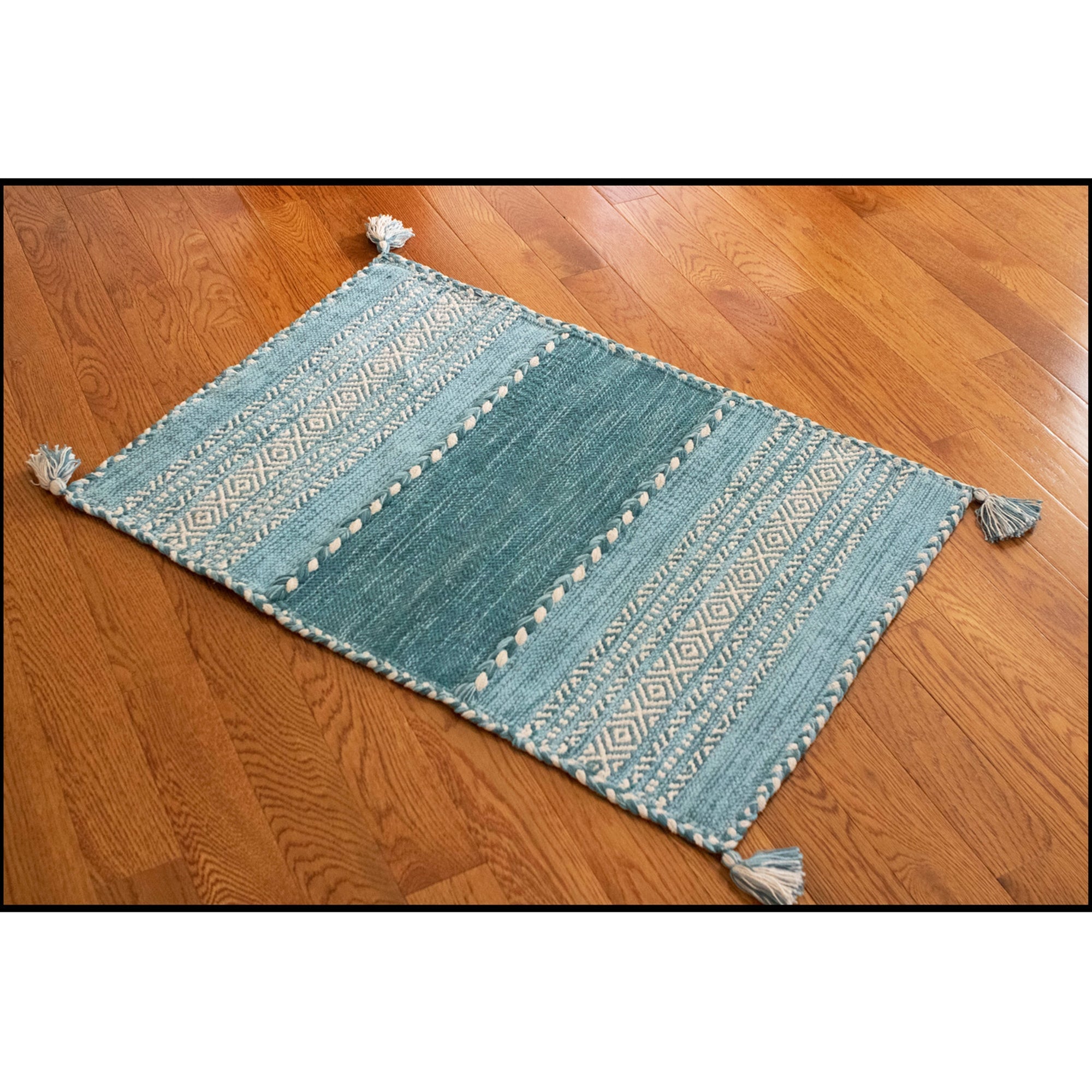 Rug Braided Tonal With Tassels Teal 2'x3' by Homeportonline