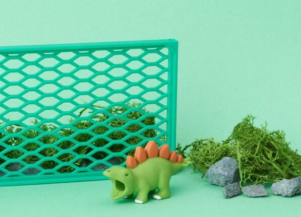 Cable Bite iPhone Dinosaur Stegosaurus by Homeportonline