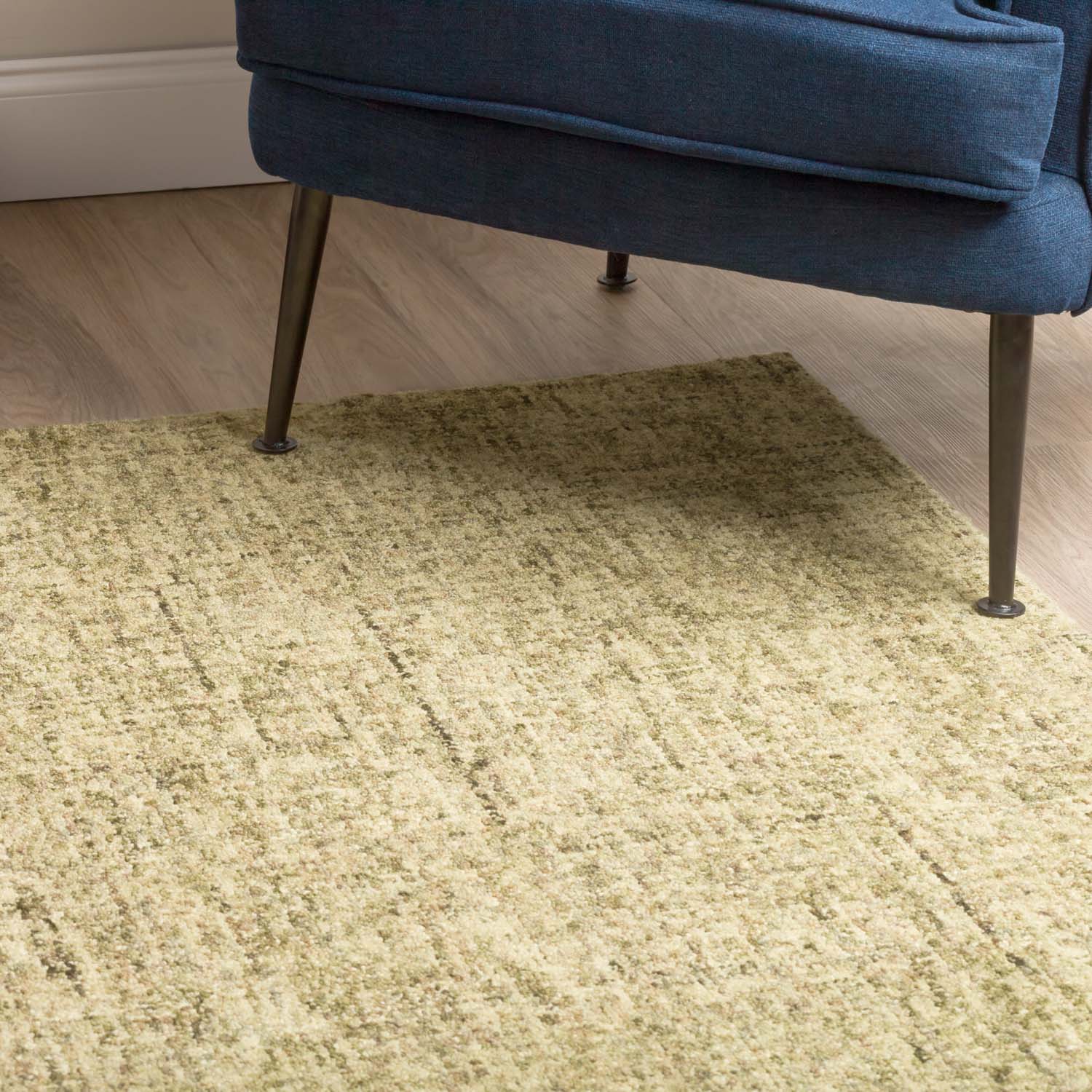 Calisa Rug Basil 5' X 7'6" by Homeportonline