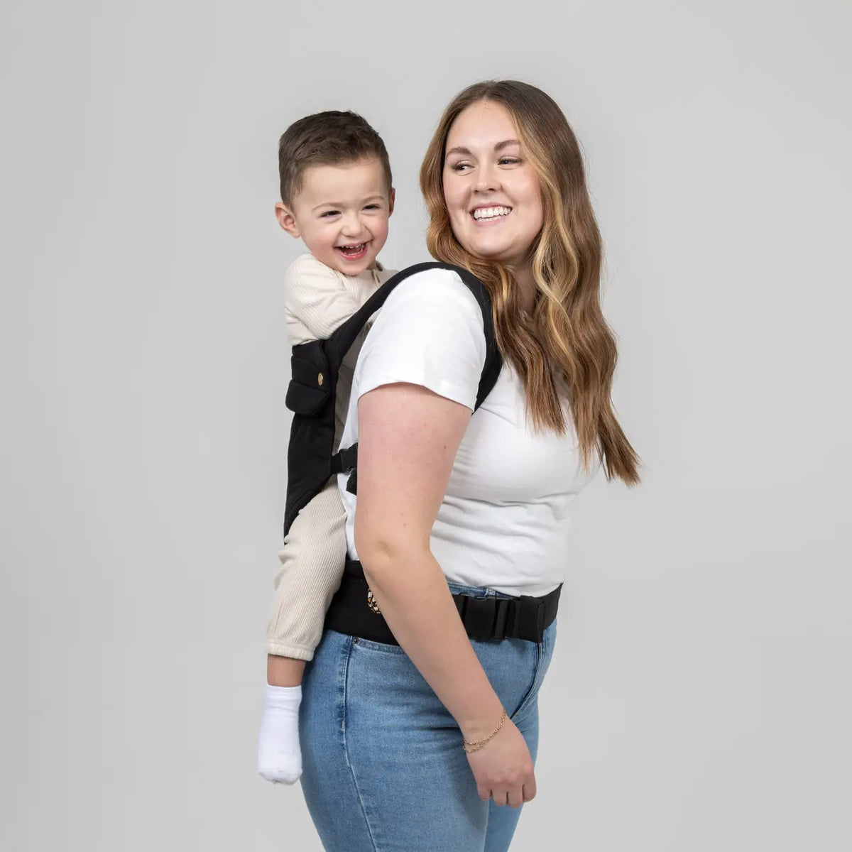 Mabe Monarch Carrier | Ebony Black