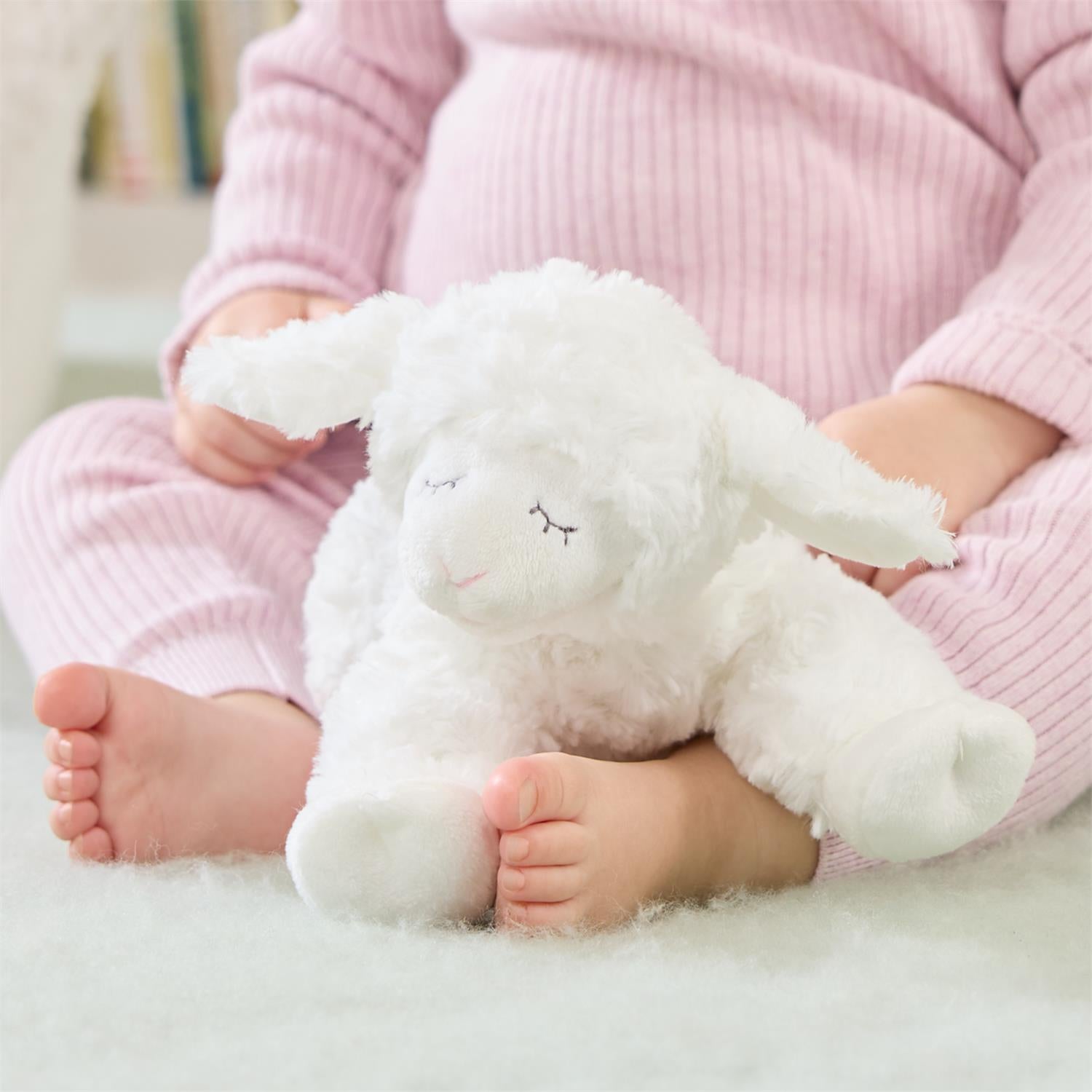 Plush Sustainable Lamb Rattle Winky White 7" by Homeportonline