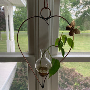 Freeform Heart Hanging Vase