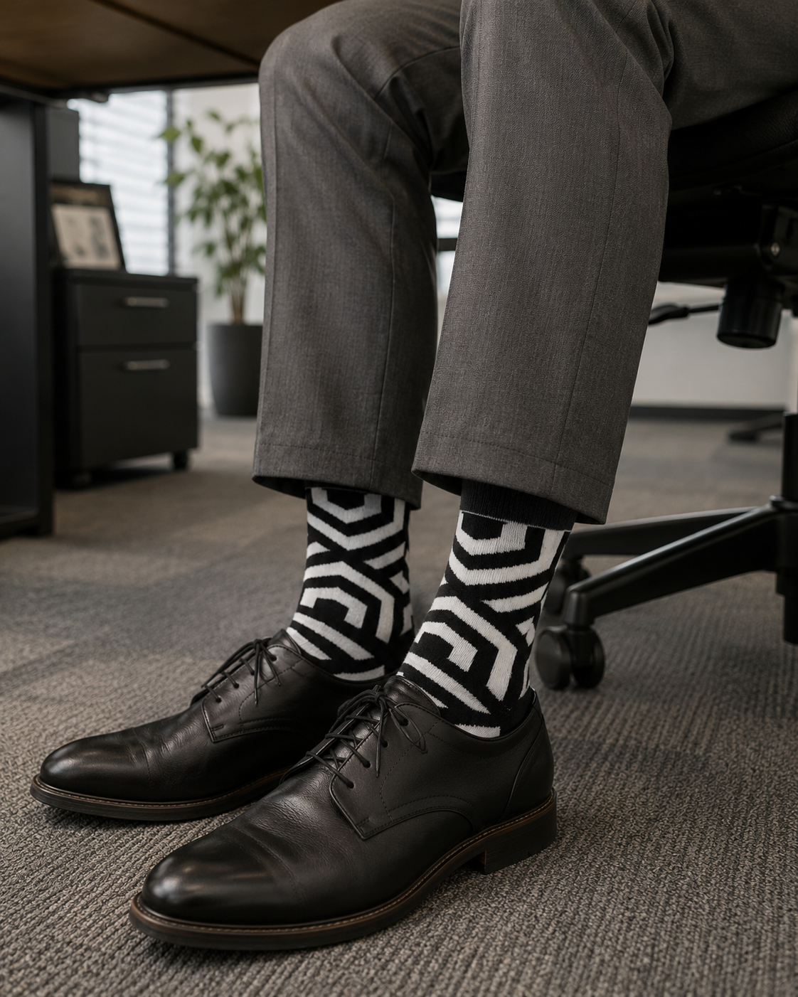 Geometric Black Men's Socks