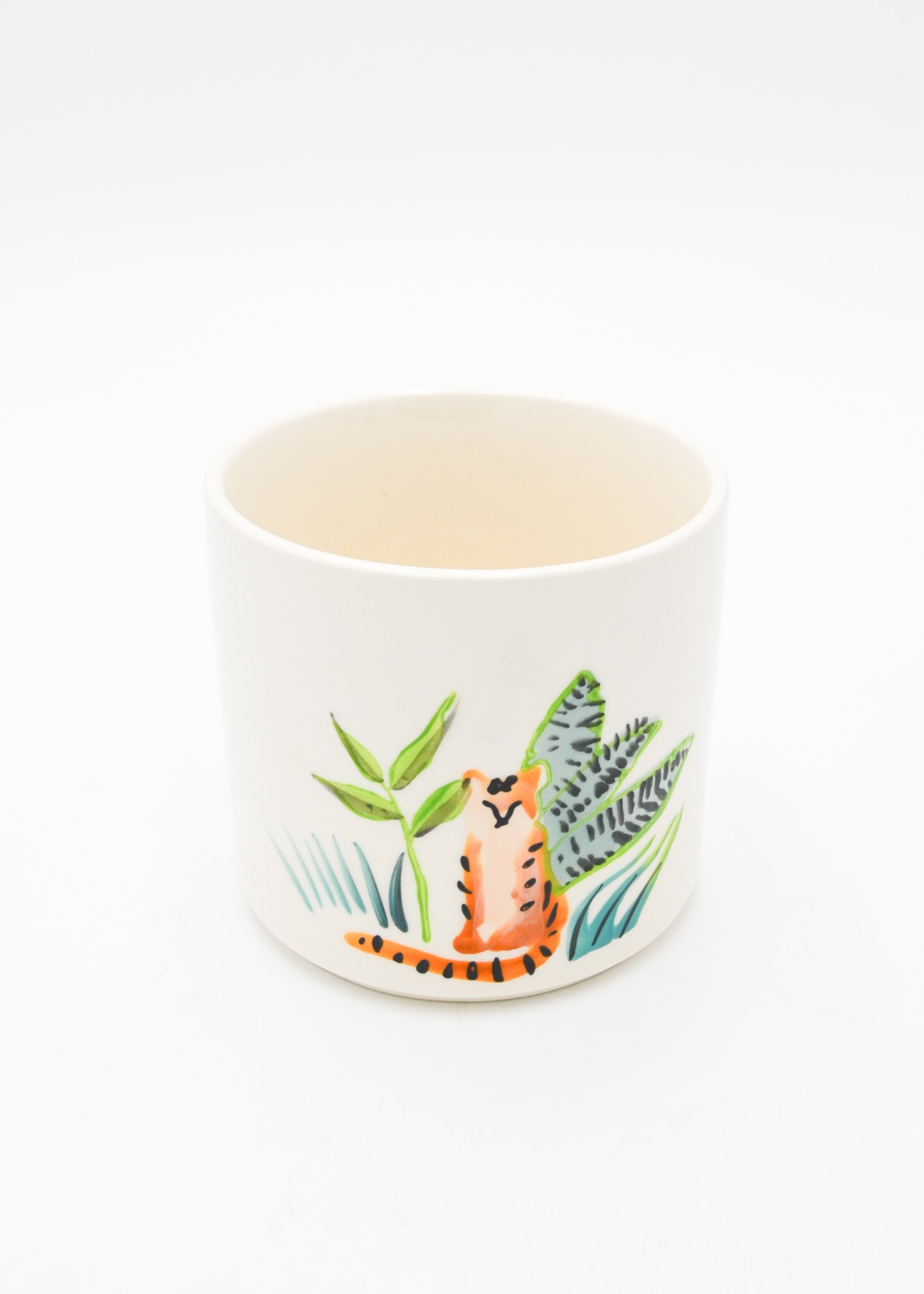 Tiger White Pot