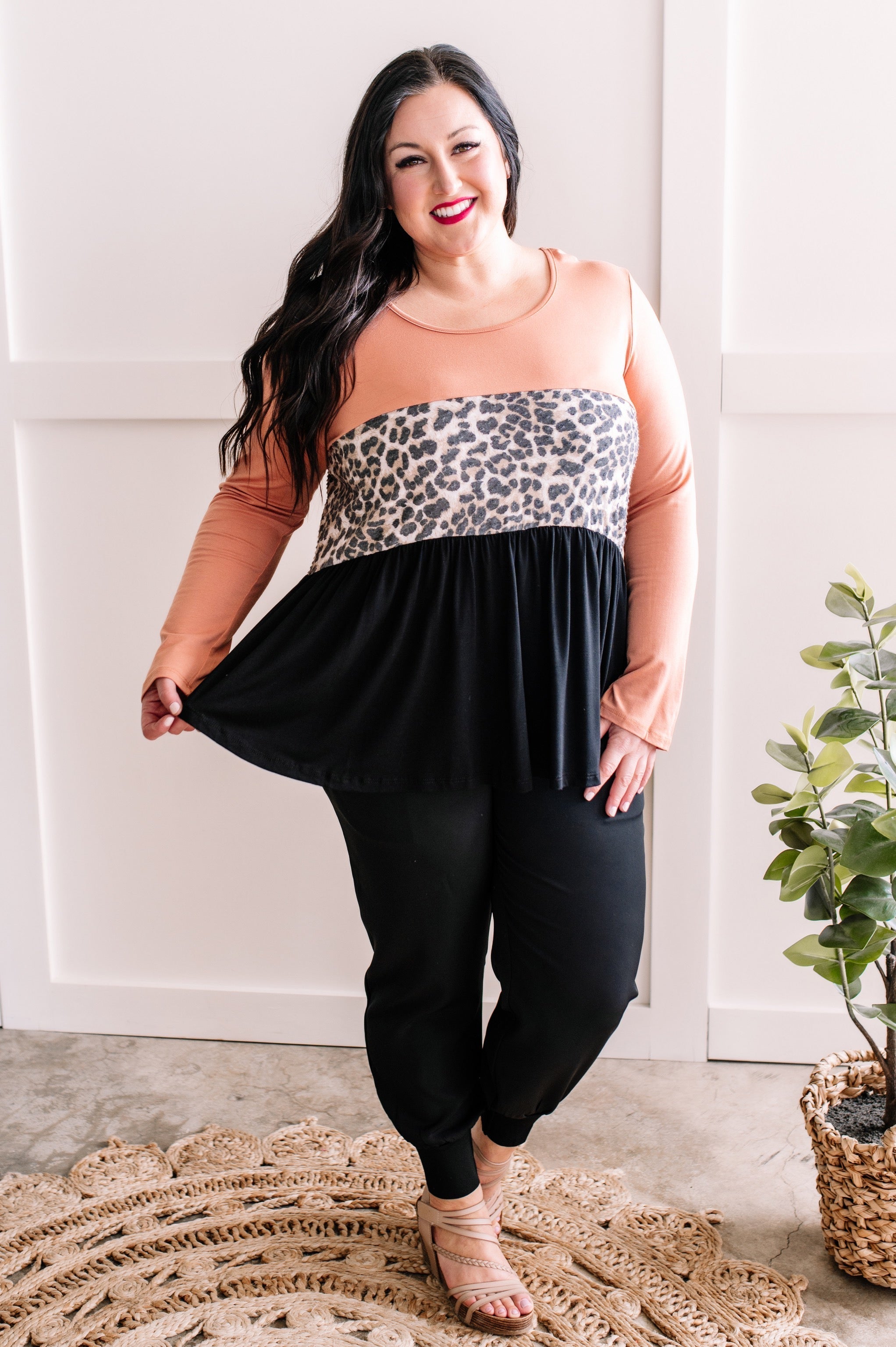Chic Jogger Pant With Pockets In Black Onyx by SidePony Boutique
