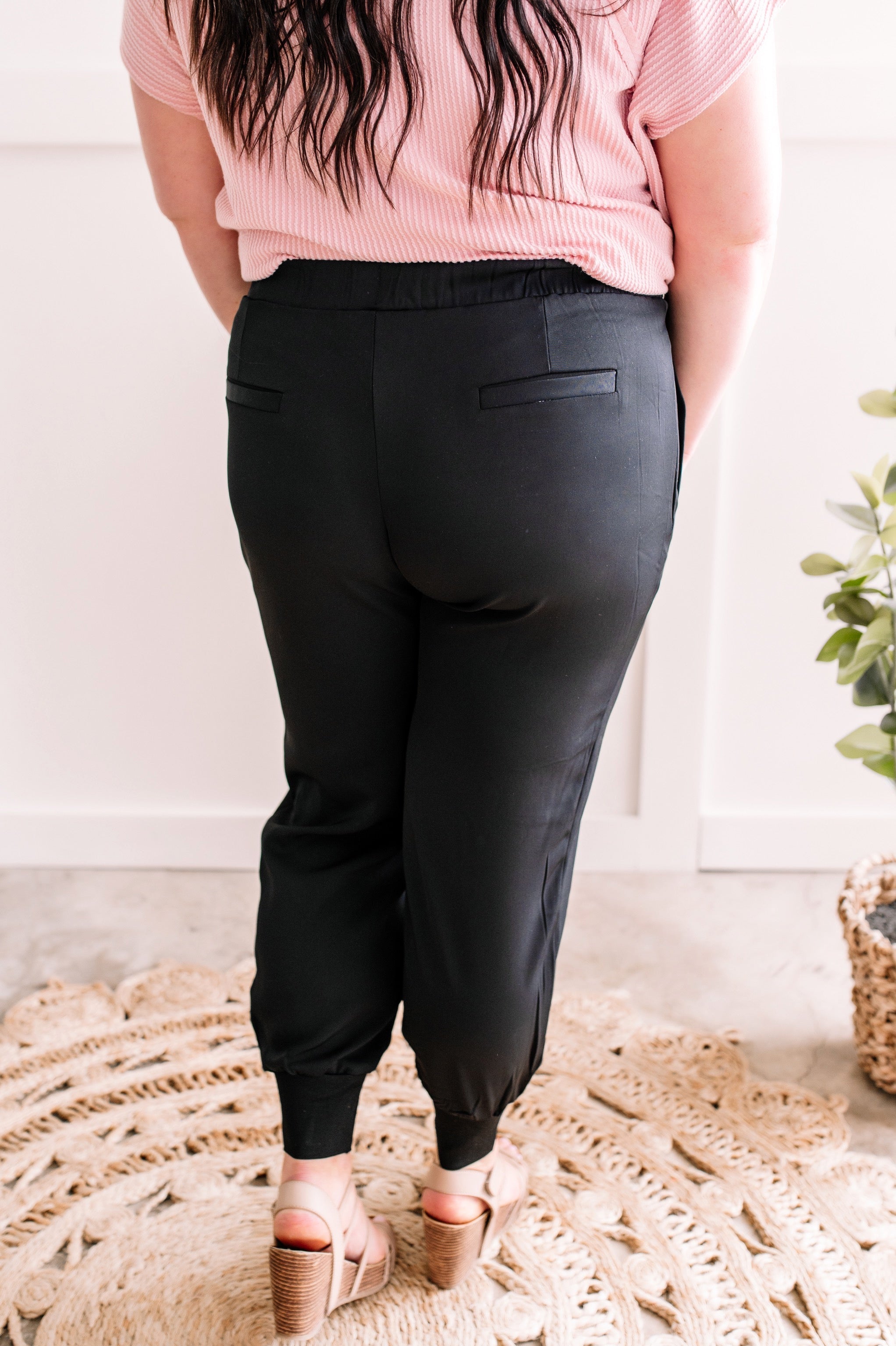 Chic Jogger Pant With Pockets In Black Onyx by SidePony Boutique