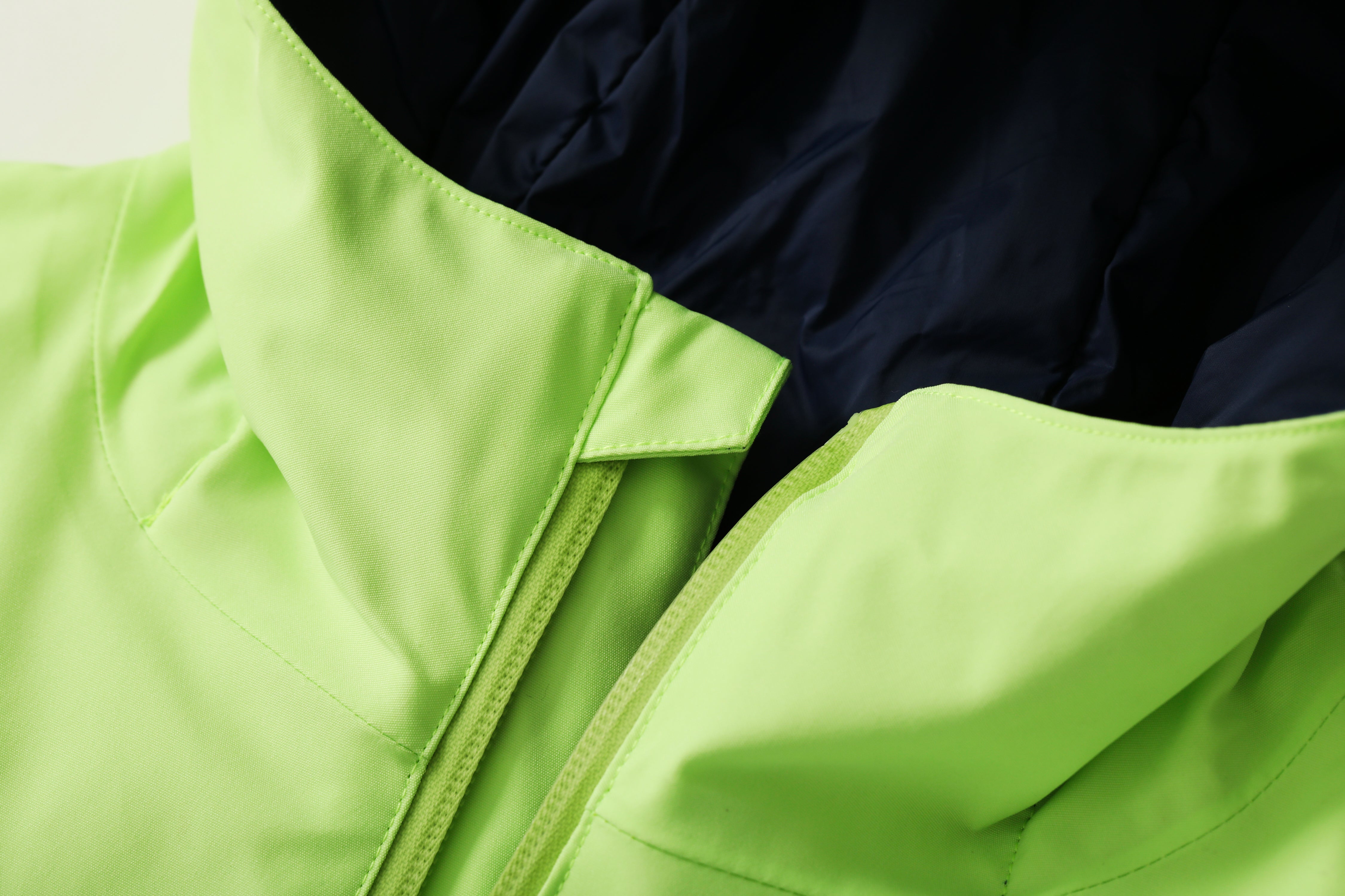 Kids Pinnakle Insulated Jacket - Hot Pink/Raven Black by Hootie Hoo