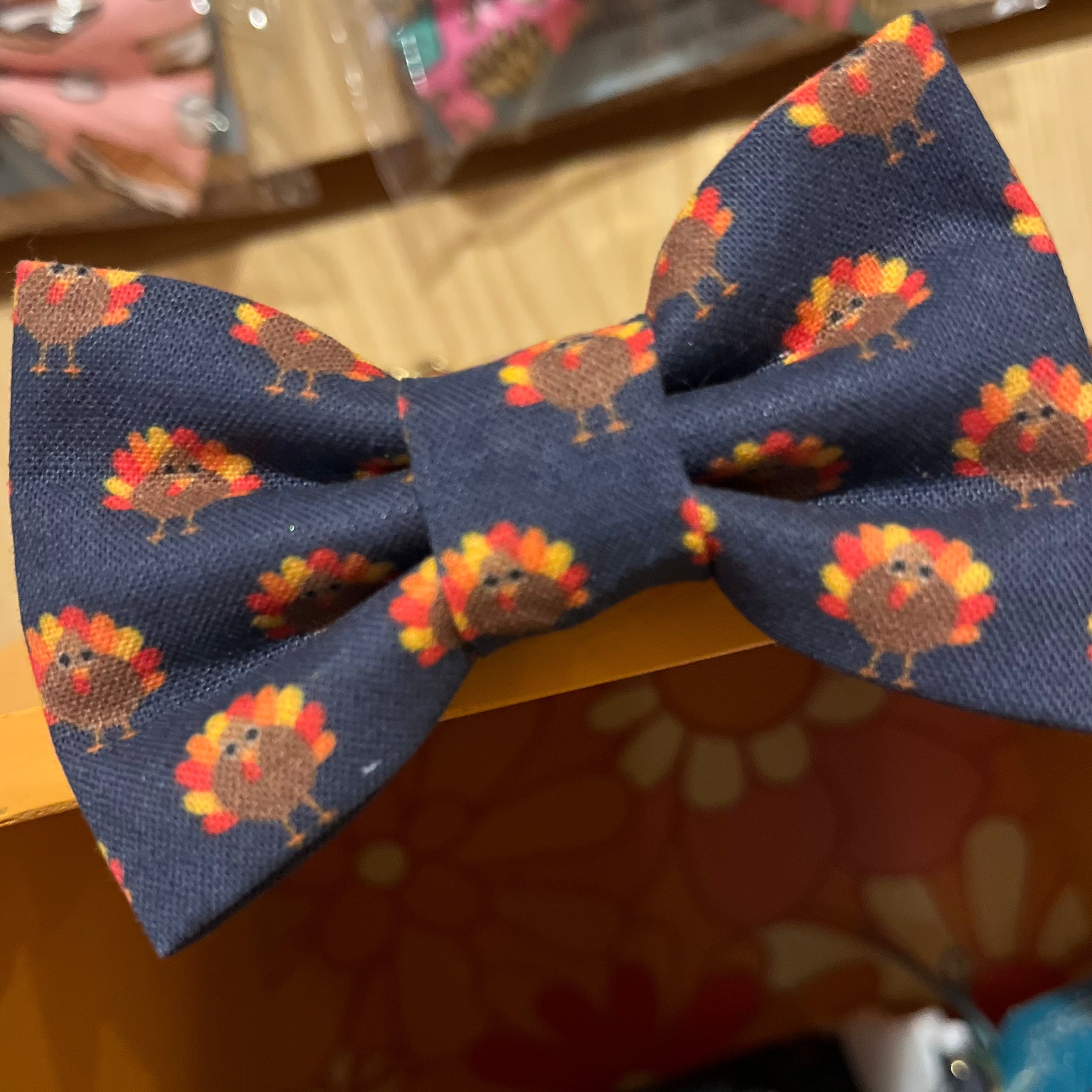 Whiskers Crafts Holiday Cat Collar and Bow Tie